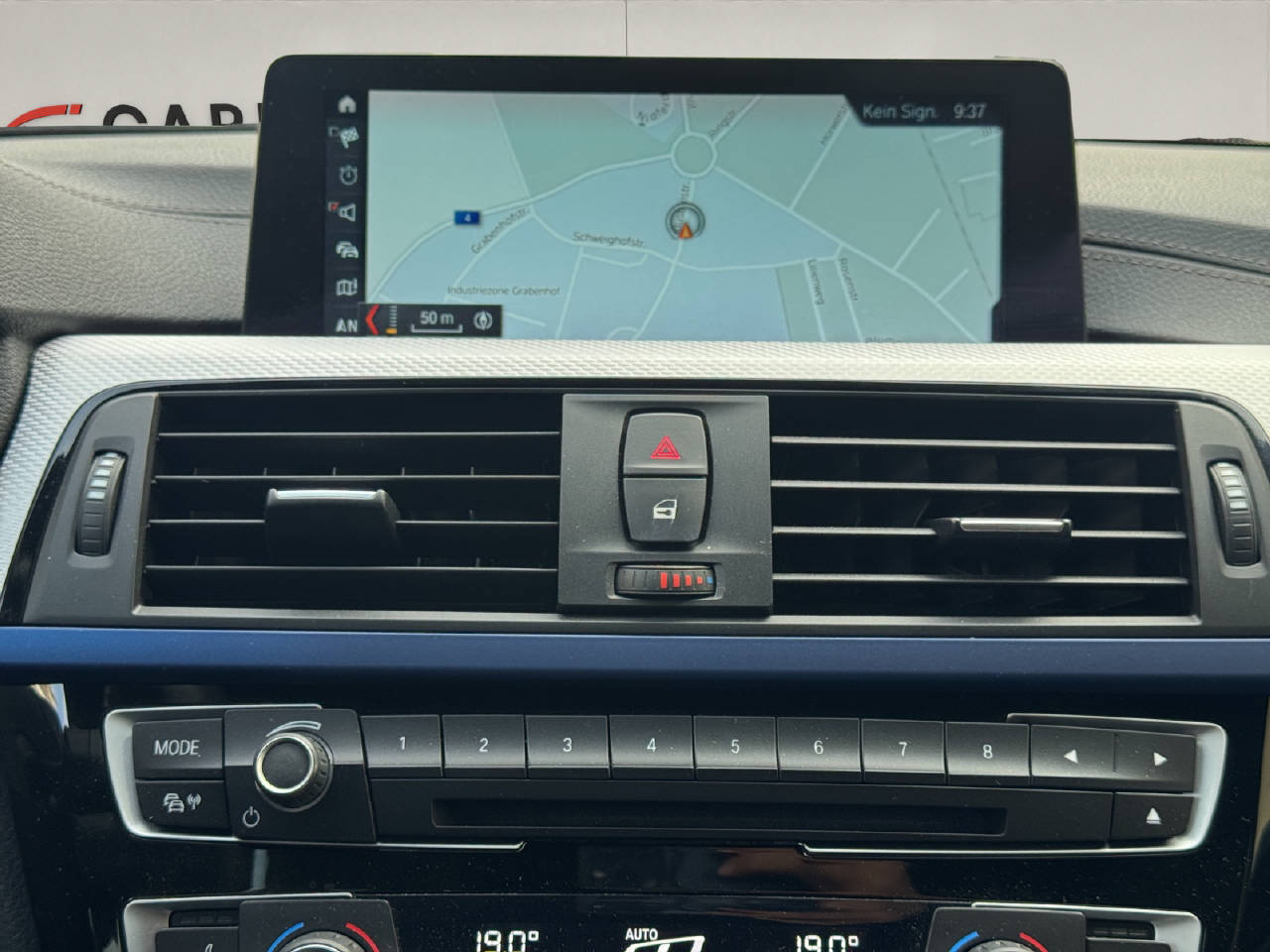 BMW 3er Reihe F31 Touring 320d xDrive-image-15