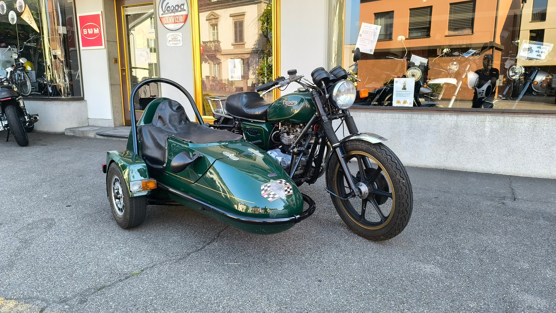 TRIUMPH Tiger 750 Seitenwagen Veteran-image-2