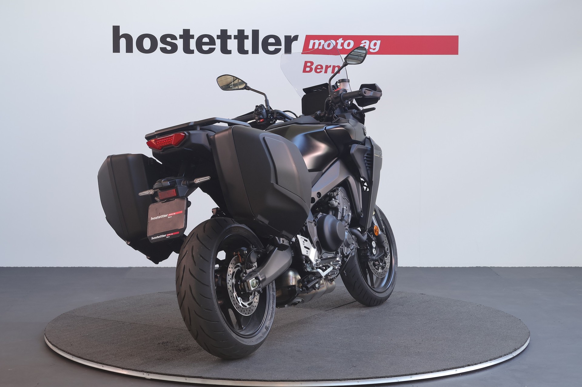 YAMAHA Tracer 9 GT-showroom-element-2