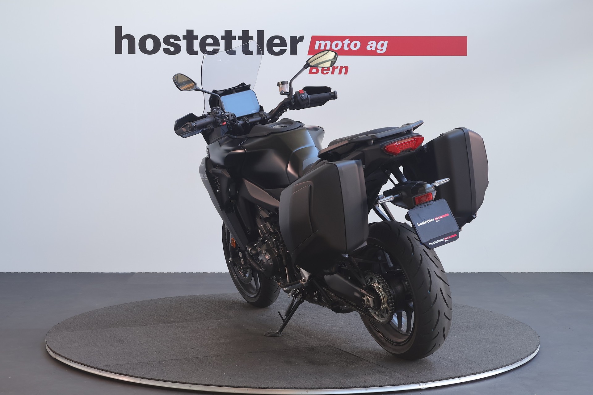 YAMAHA Tracer 9 GT-showroom-element-3