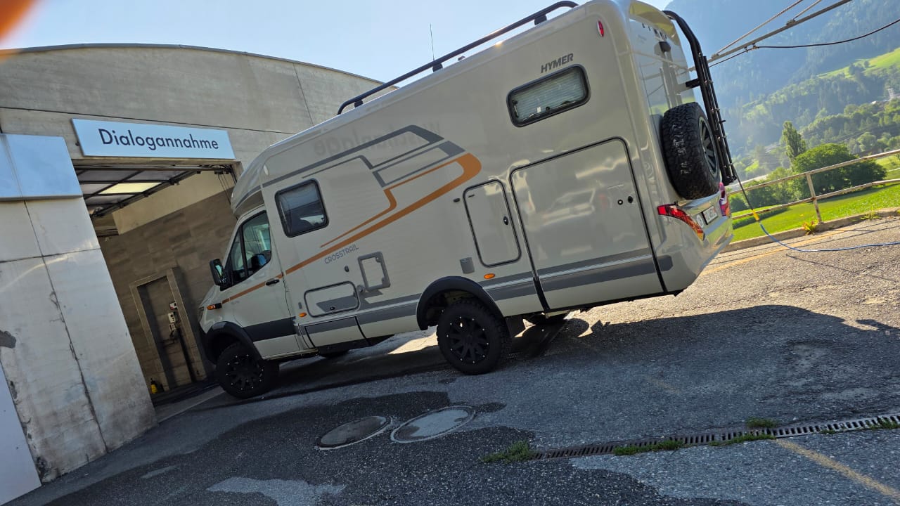HYMER MLT 580 4x4 Cross Trail-image-0
