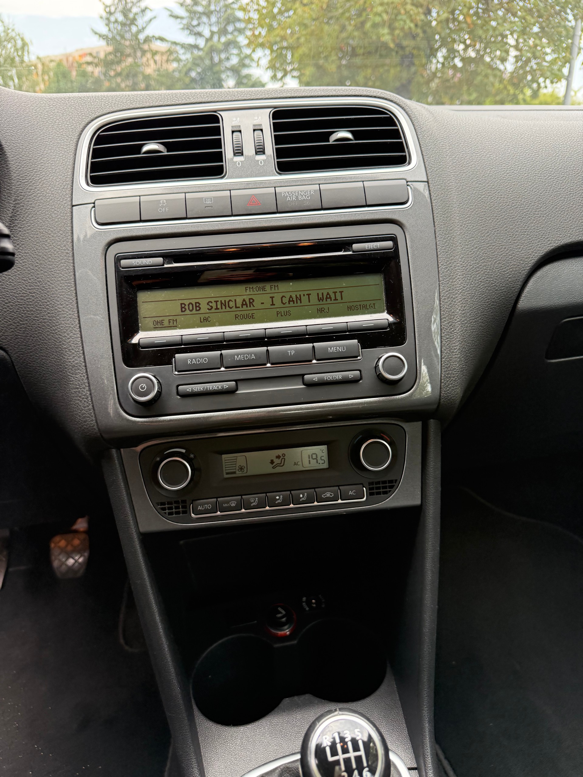 VW Polo 1.2 TSI Highline-image-7