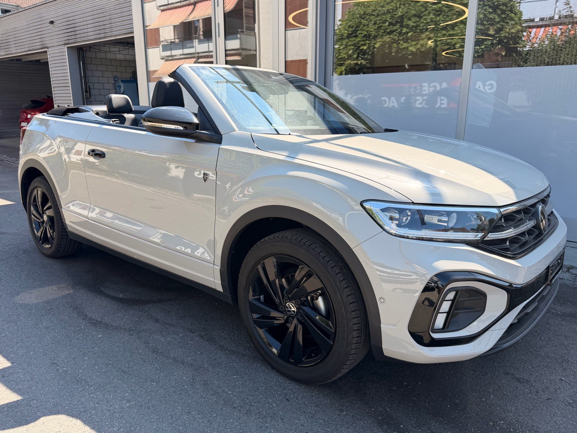 VW T-Roc CABRIOLET 1.5 TSI 150PS R-LINE *** KARMANN EDITION & 5 JAHRE VW WERKSGARANTIE ***-image-2