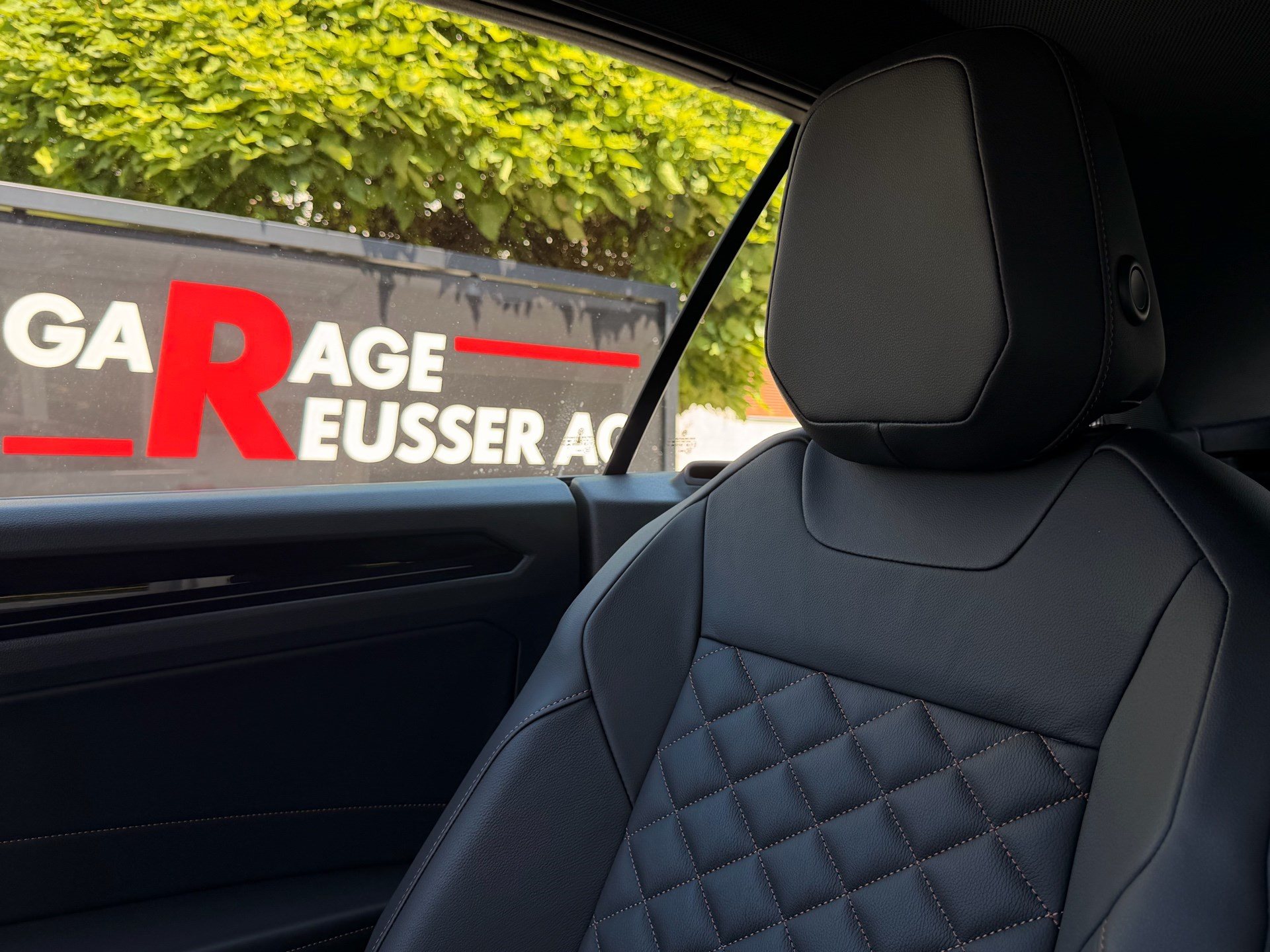 VW T-Roc CABRIOLET 1.5 TSI 150PS R-LINE *** KARMANN EDITION & 5 JAHRE VW WERKSGARANTIE ***-image-26