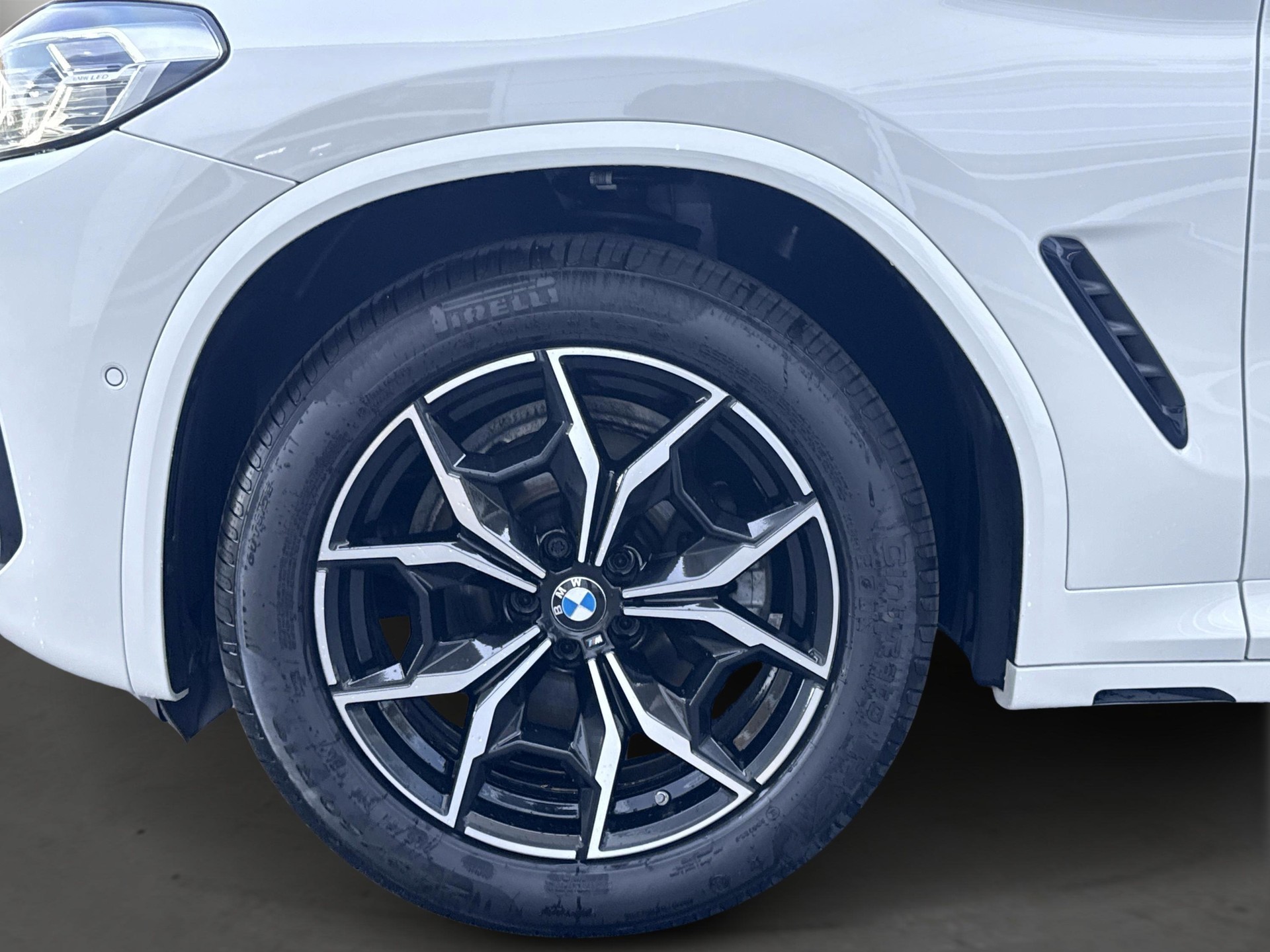 BMW X3 xDrive 20d M Sport-image-6