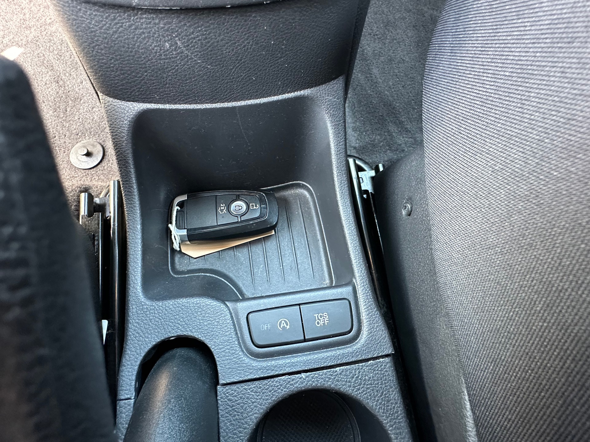 FORD KA+ 1.2 Ti-VCT Active-image-25