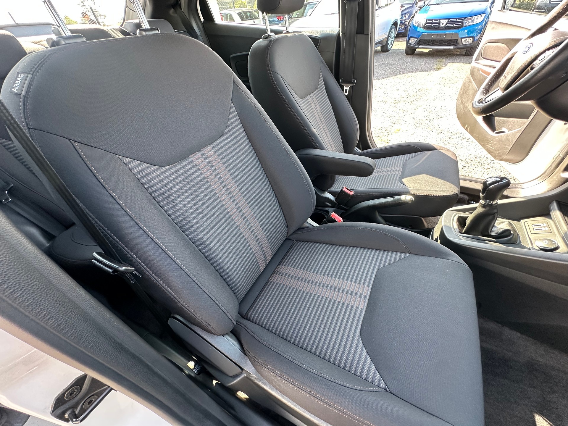 FORD KA+ 1.2 Ti-VCT Active-image-26