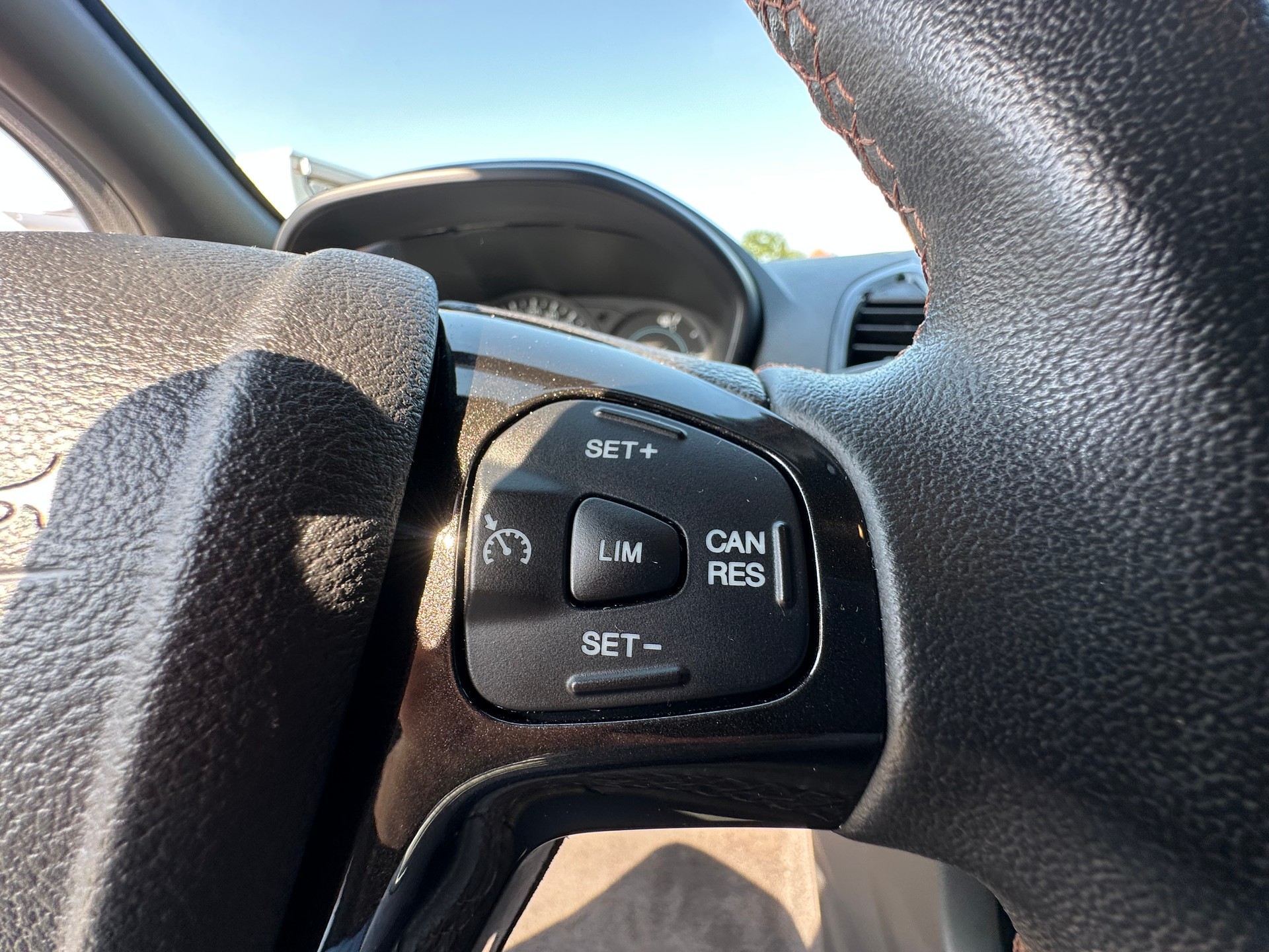 FORD KA+ 1.2 Ti-VCT Active-image-20