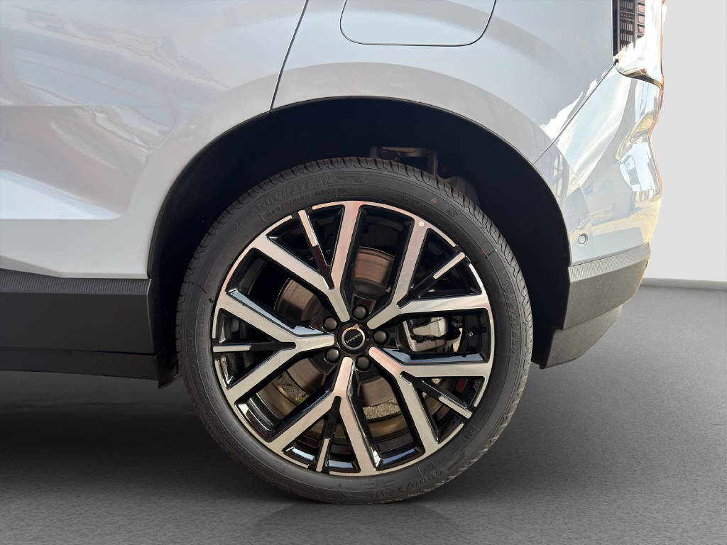 VOLVO EX 30 P8 Ultra AWD-image-14