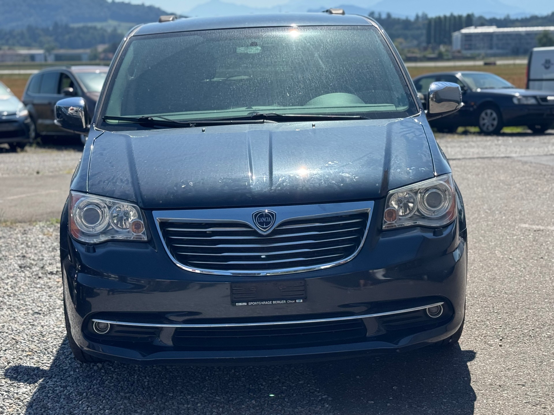 LANCIA Voyager 2.8D Platinum Automatic-image-0
