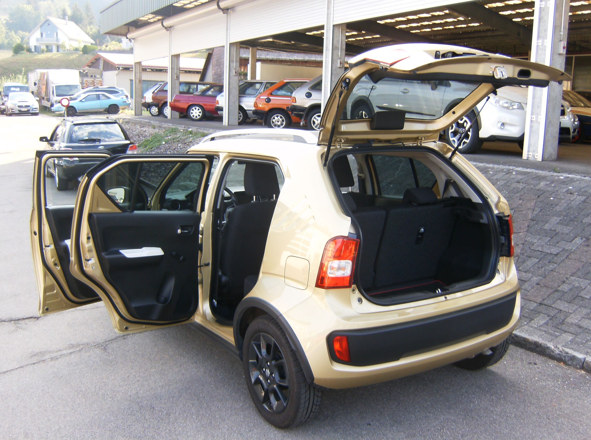 SUZUKI Ignis 1.2i Compact+ 4x4-image-4
