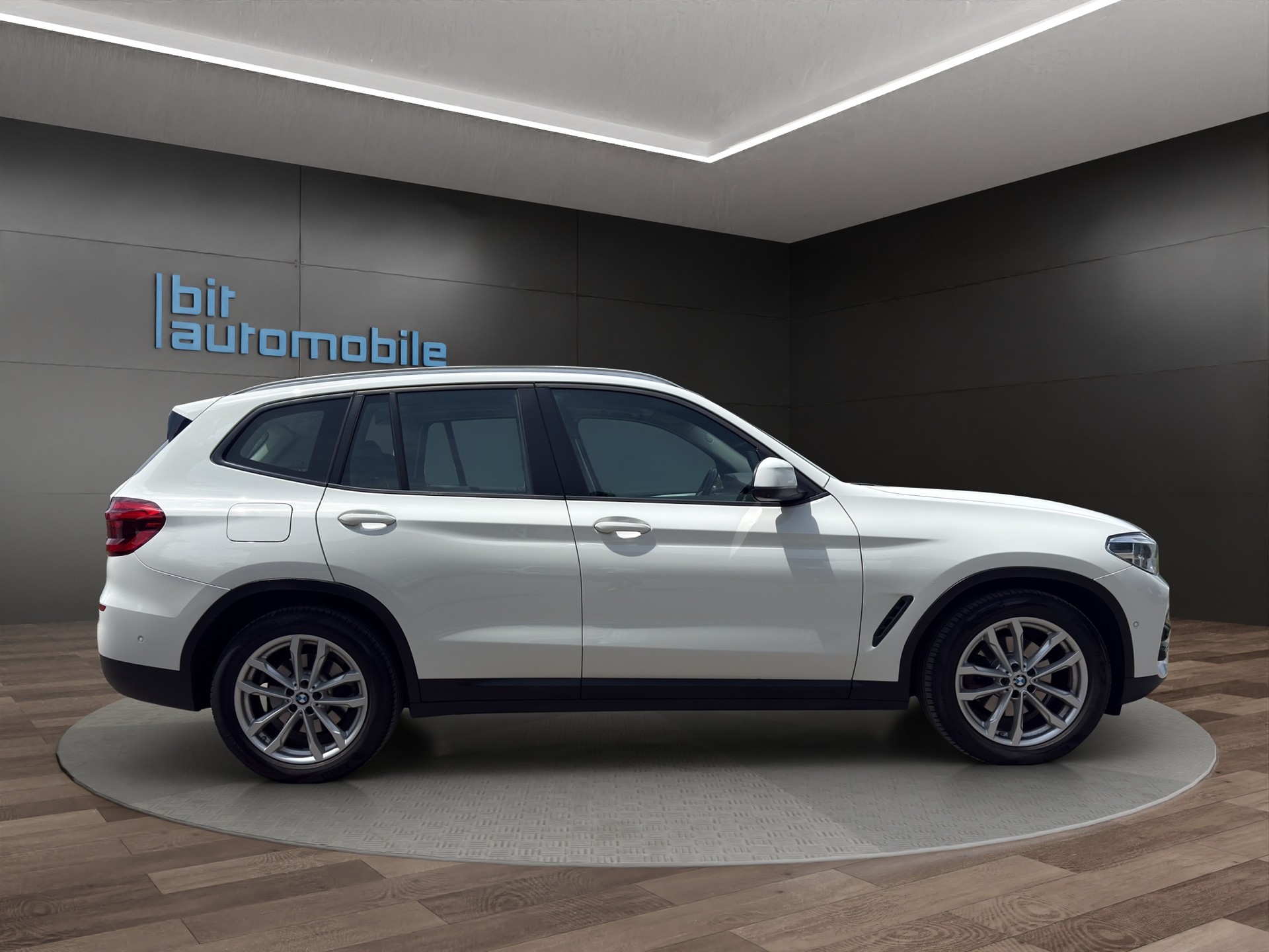 BMW X3 xDrive 20d Luxury Line Steptronic-image-8