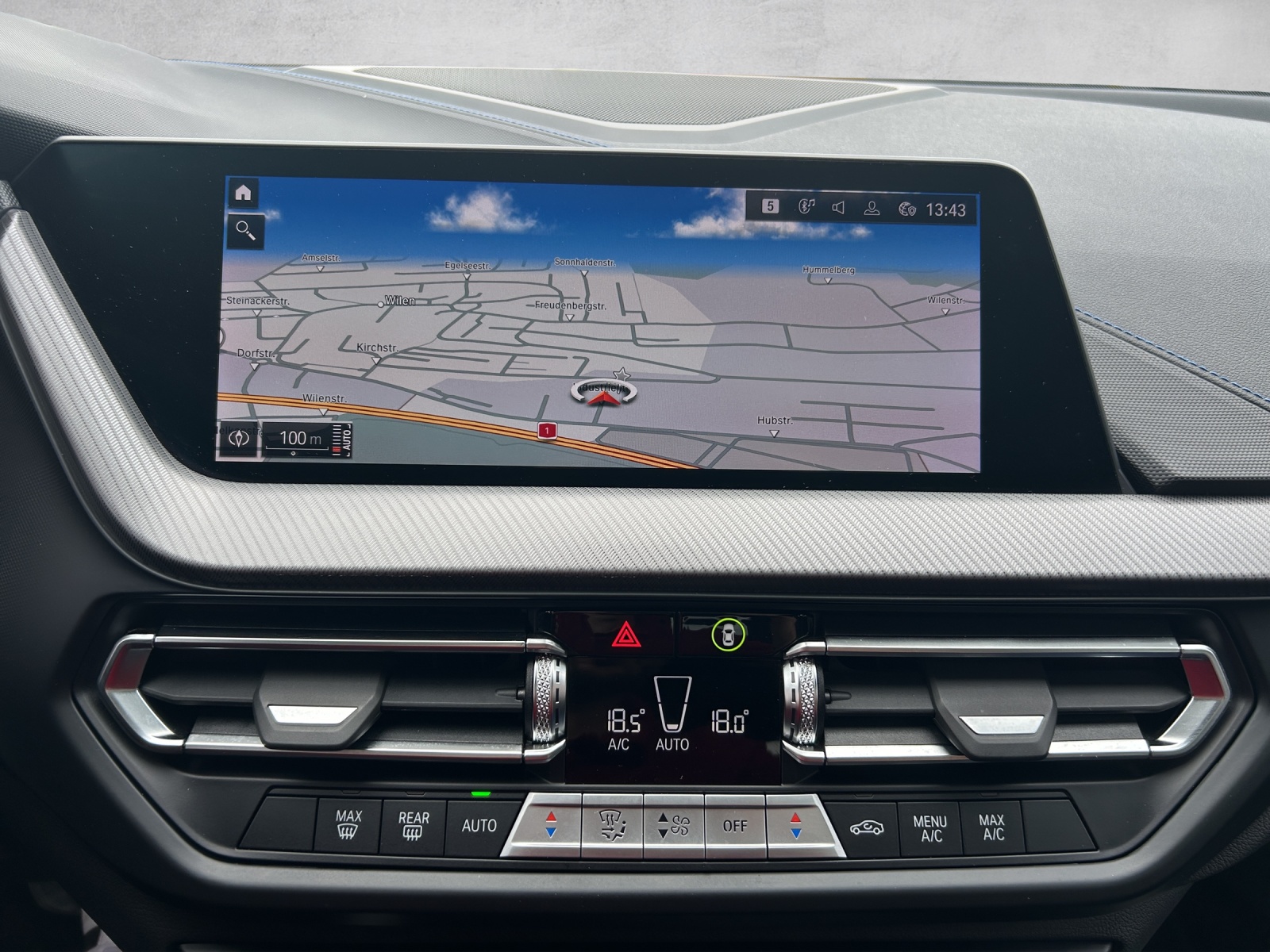 BMW 120d xDrive Steptronic M Sport-image-13