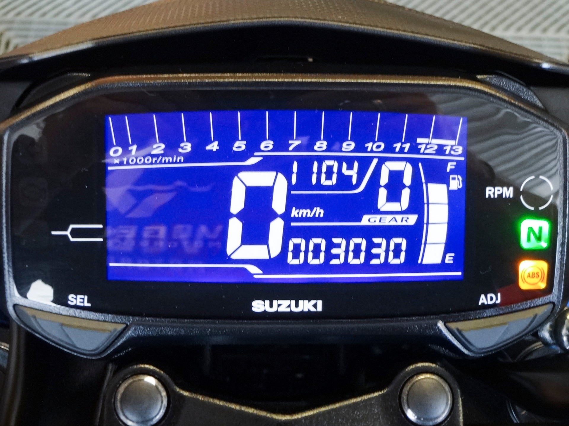 SUZUKI GSX-S 125-image-6