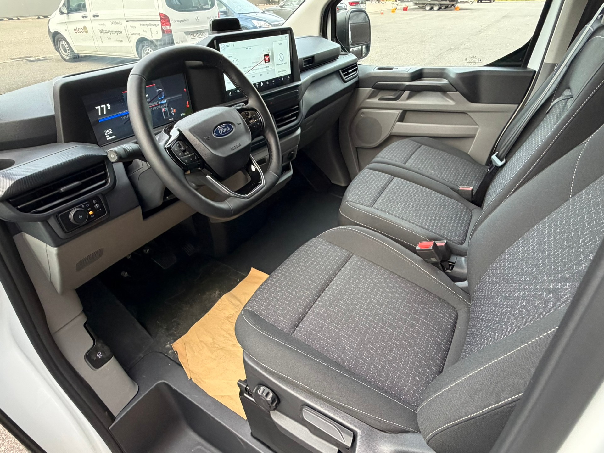 FORD Transit Custom Van 320 L1H1 83kWh Trend-image-8