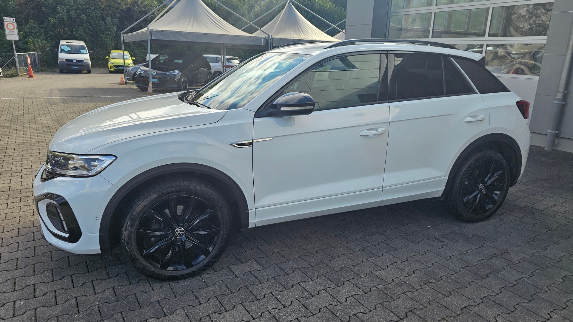 VW T-Roc 2.0 TSI R-Line DSG 4Motion-image-14