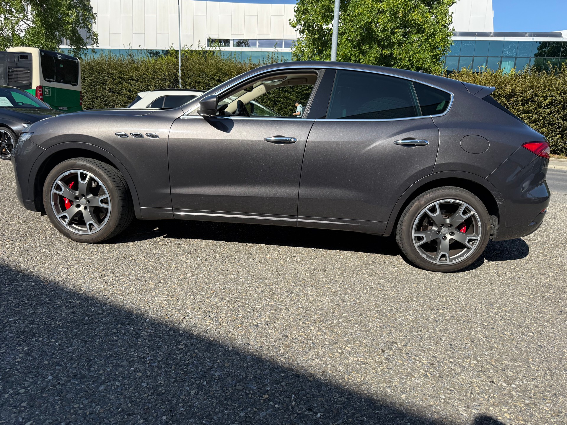 MASERATI Levante S 3.0 V6 Automatica-image-4