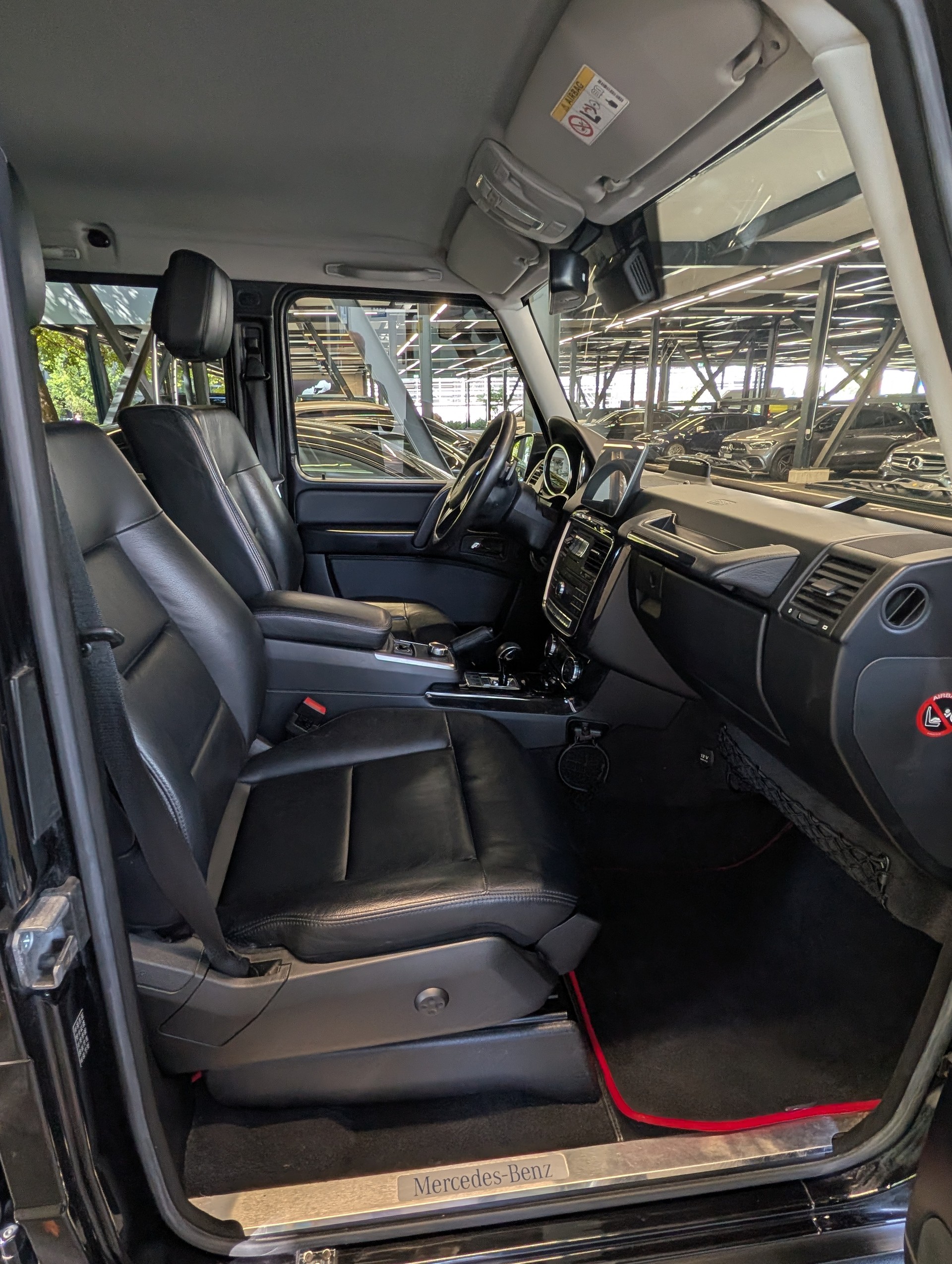 MERCEDES-BENZ W463 | 4.0L V8-Biturbo (422 PS) | 7G-Tronic | Service 12/2025 | MFK 12/2025 | Unfallfrei-image-9