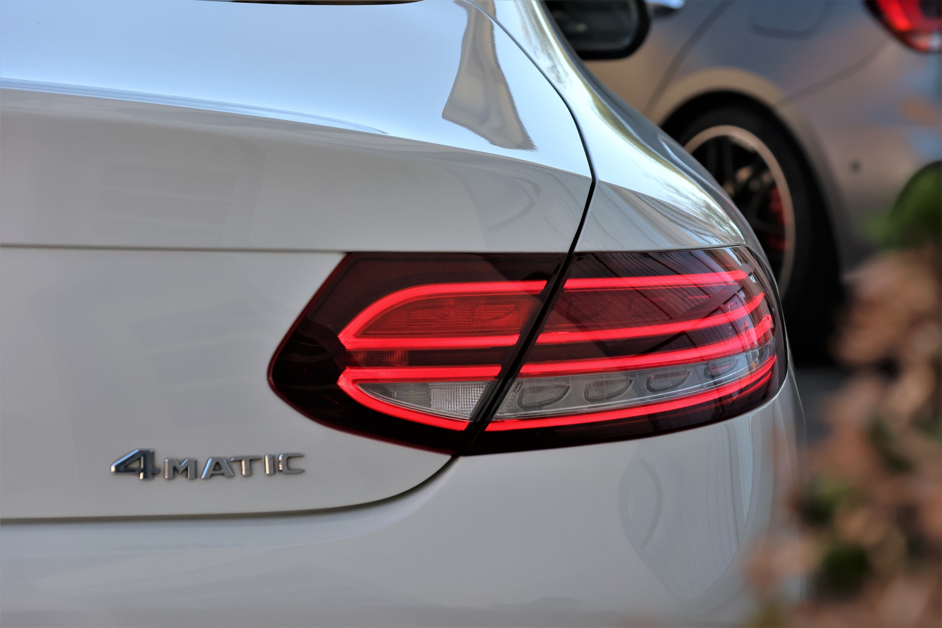 MERCEDES-BENZ C 200 Coupé 4Matic AMG Line 9G-Tronic (CH)-image-5