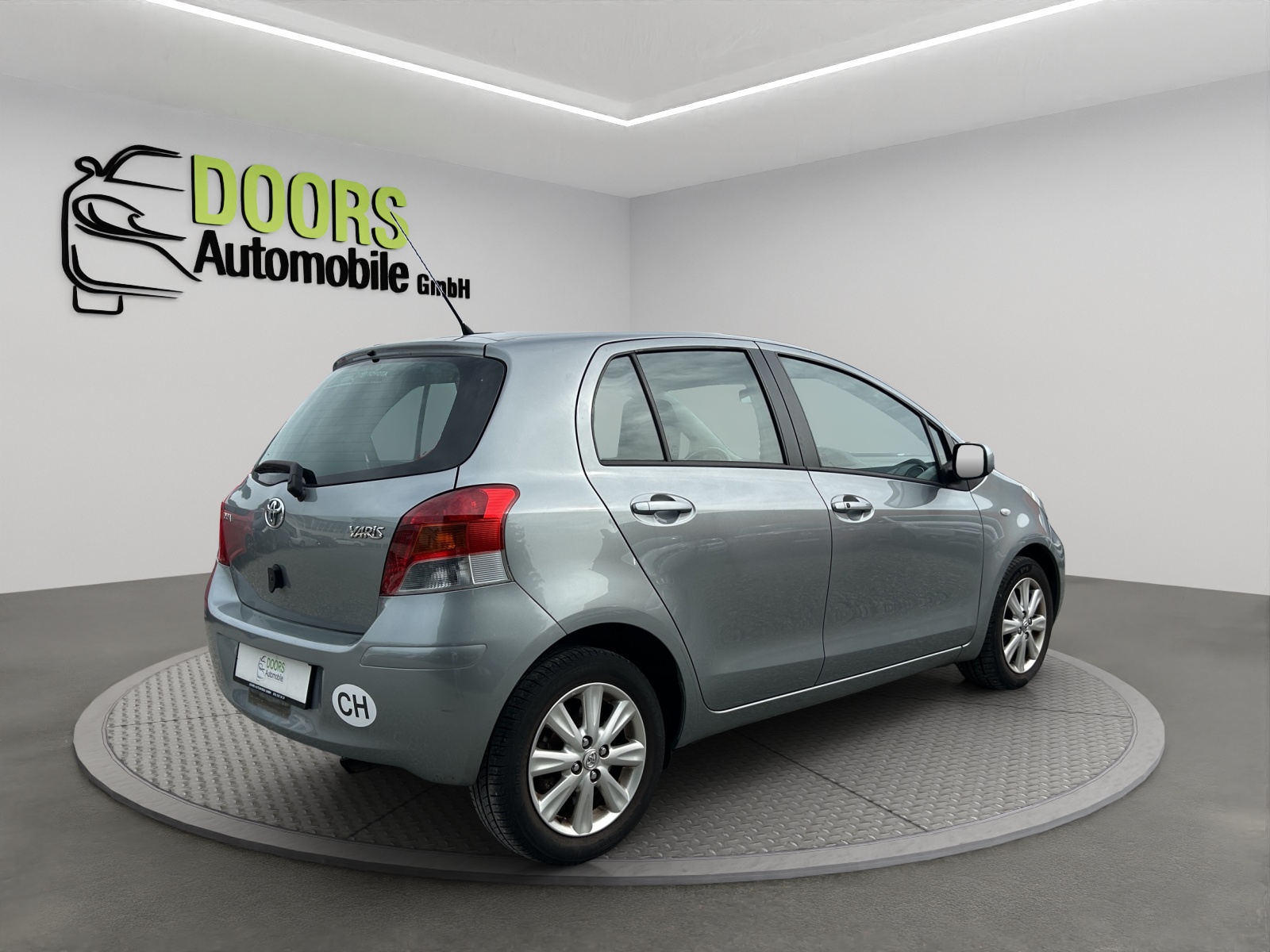 TOYOTA Yaris 1.33 Linea Luna-image-3
