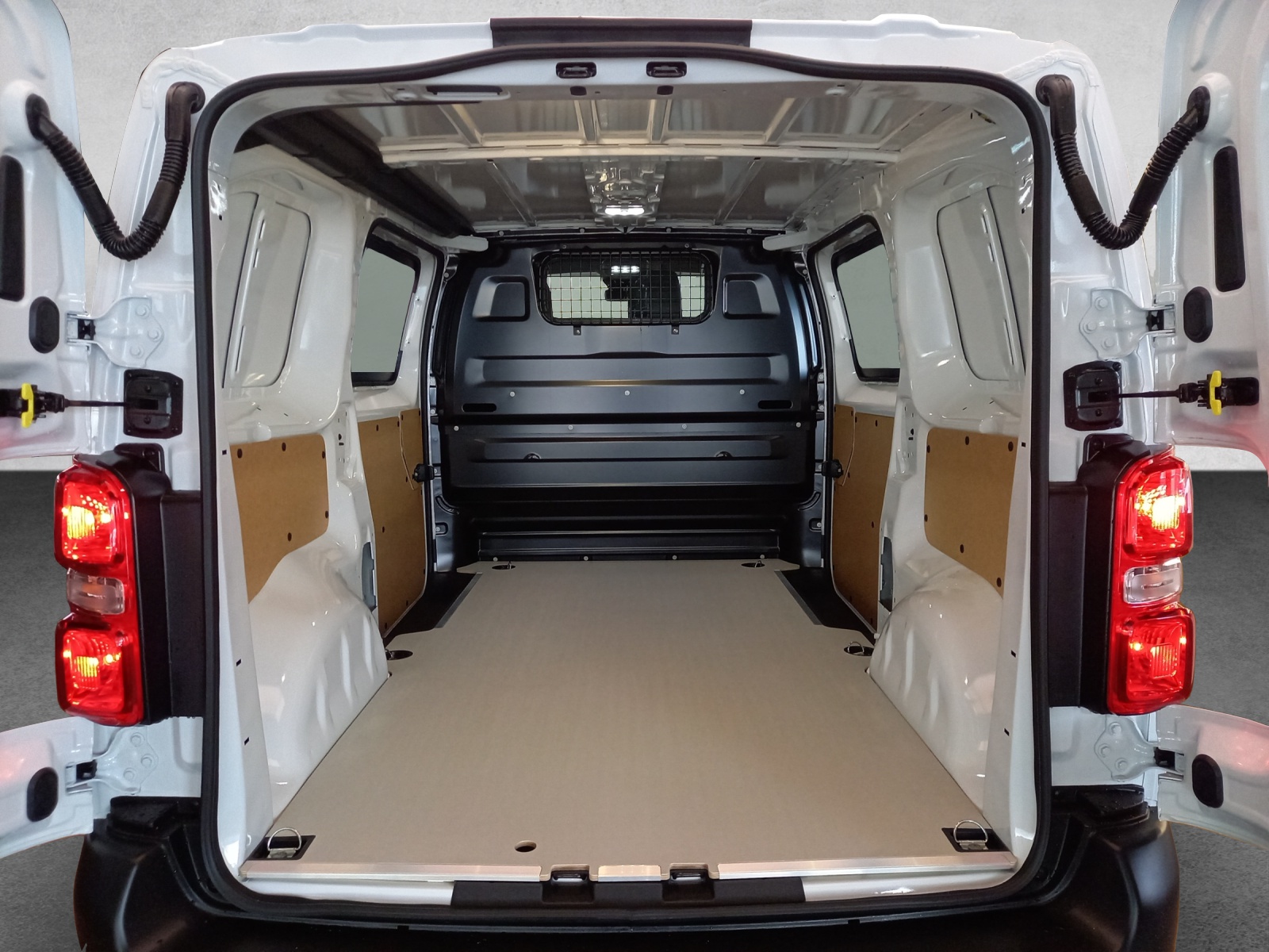 PEUGEOT e-Expert Kaw. Standard 75 kWh-image-13