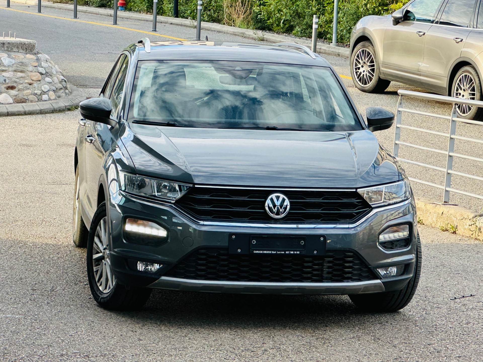 VW T-Roc 2.0 TSI Advance DSG 4Motion-image-0