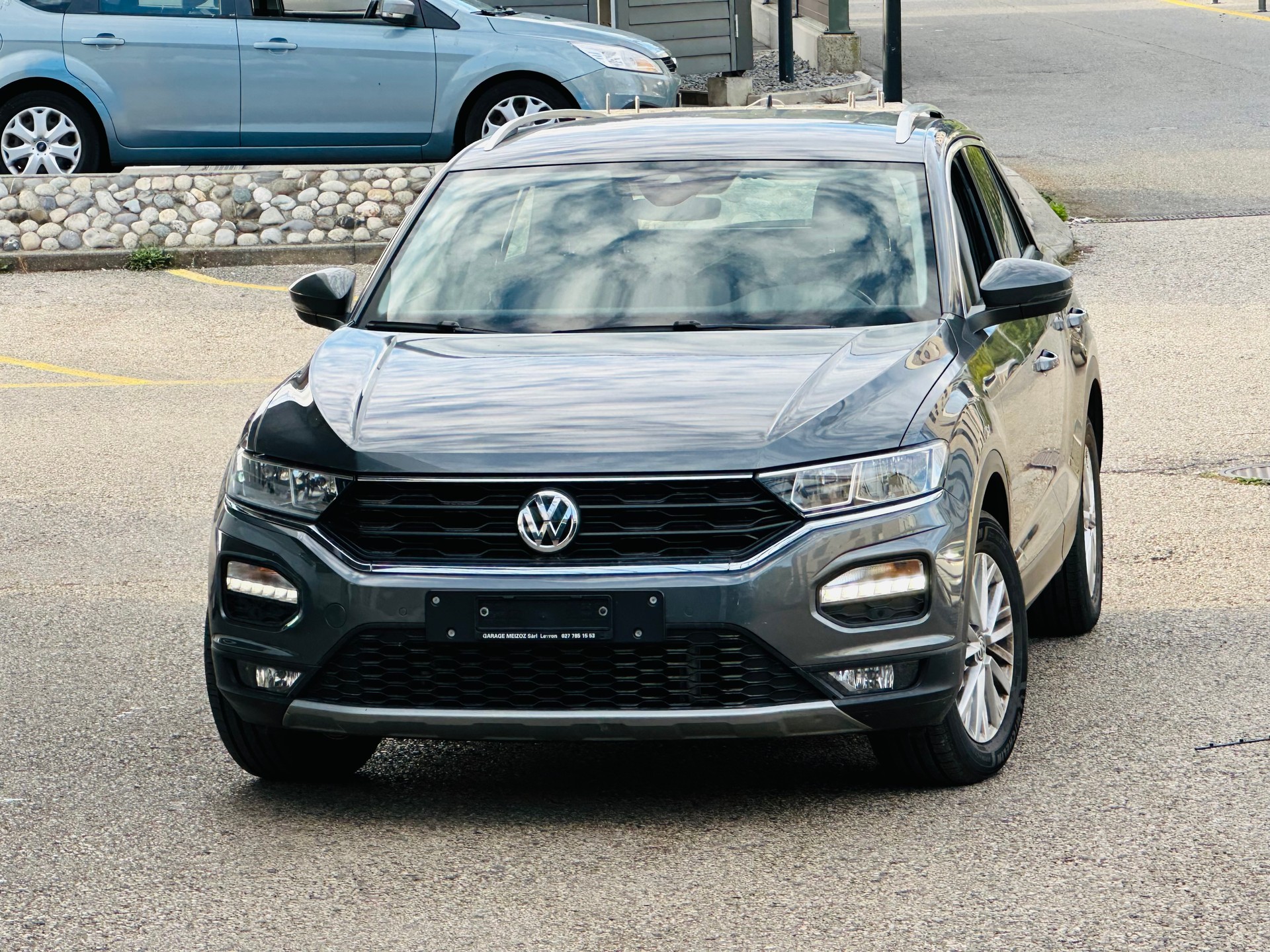 VW T-Roc 2.0 TSI Advance DSG 4Motion-image-2