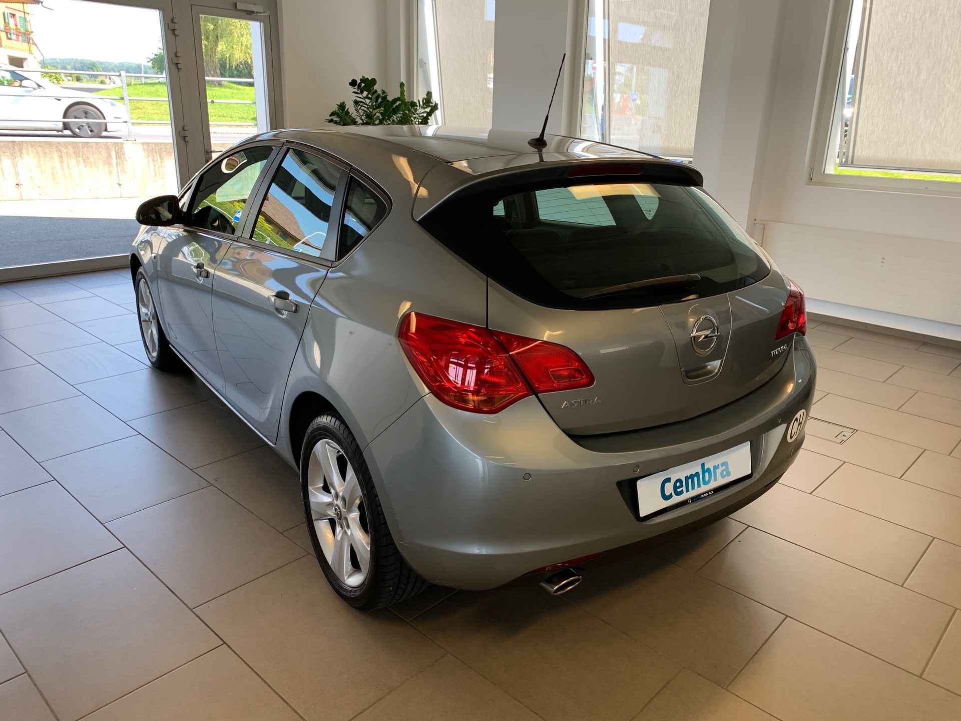 OPEL Astra 1.4i 16V Turbo Sport-image-3