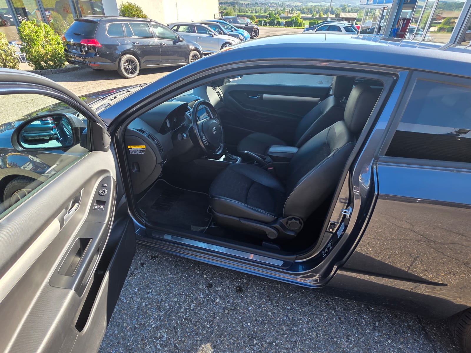 KIA Pro_Cee'd 2.0 16V Sport Automatic-image-11