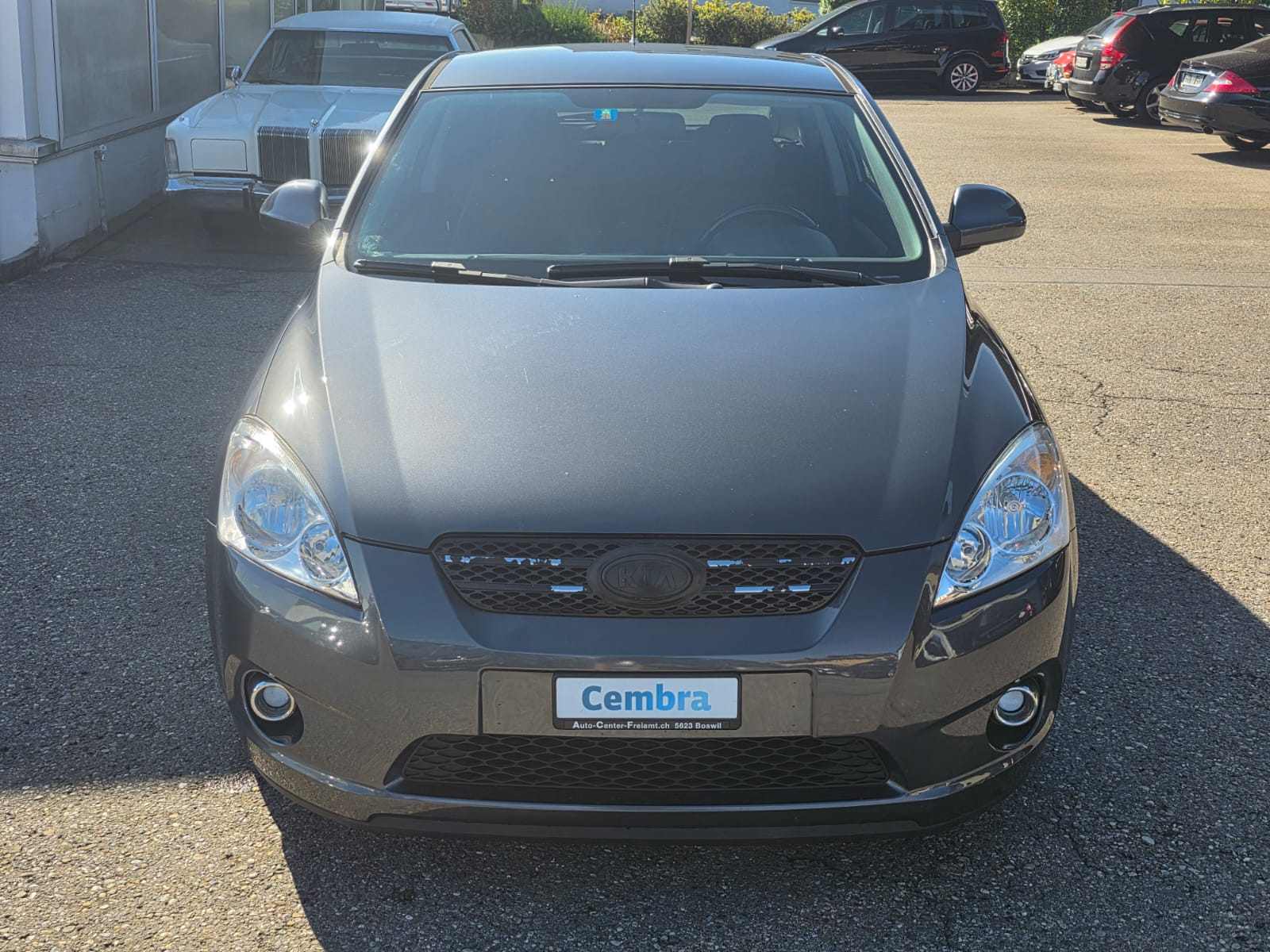 KIA Pro_Cee'd 2.0 16V Sport Automatic-image-8