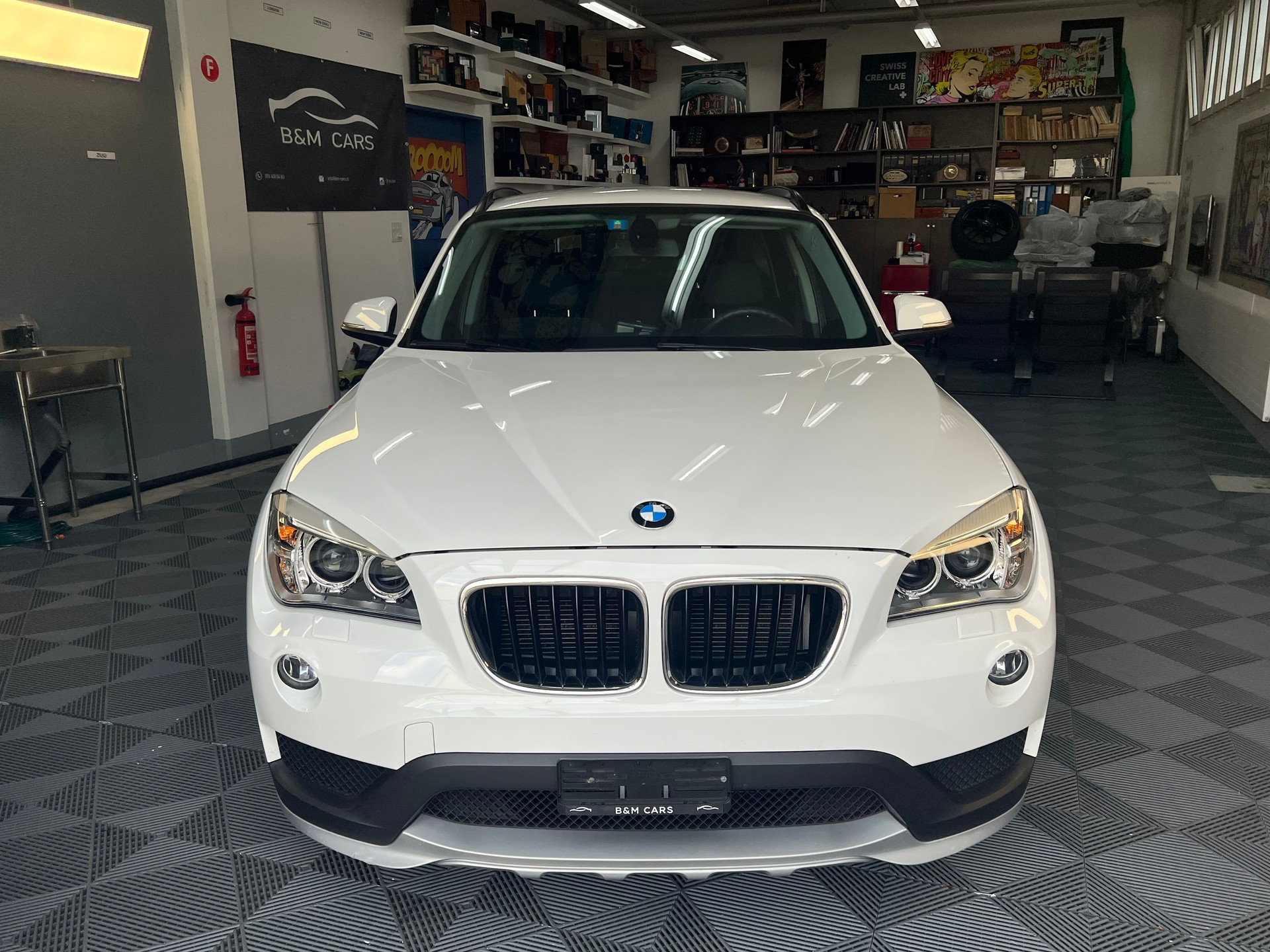BMW X1 xDrive 20i Sport Line Steptronic-image-1