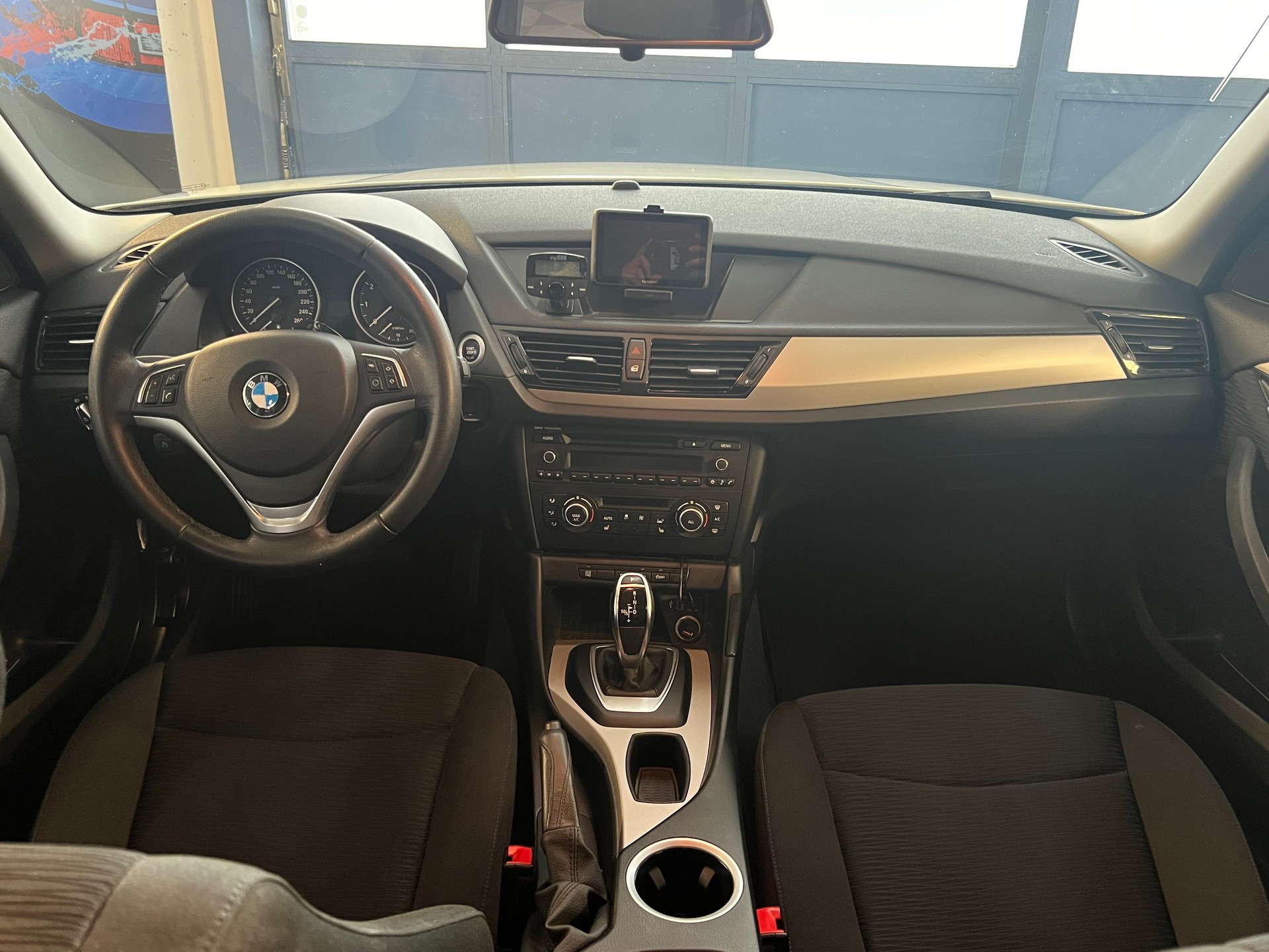 BMW X1 xDrive 20i Sport Line Steptronic-image-8