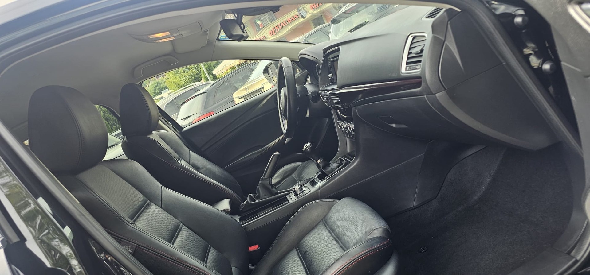MAZDA 6 Sportwagon 2.2 D 16V HP Revolution-image-10