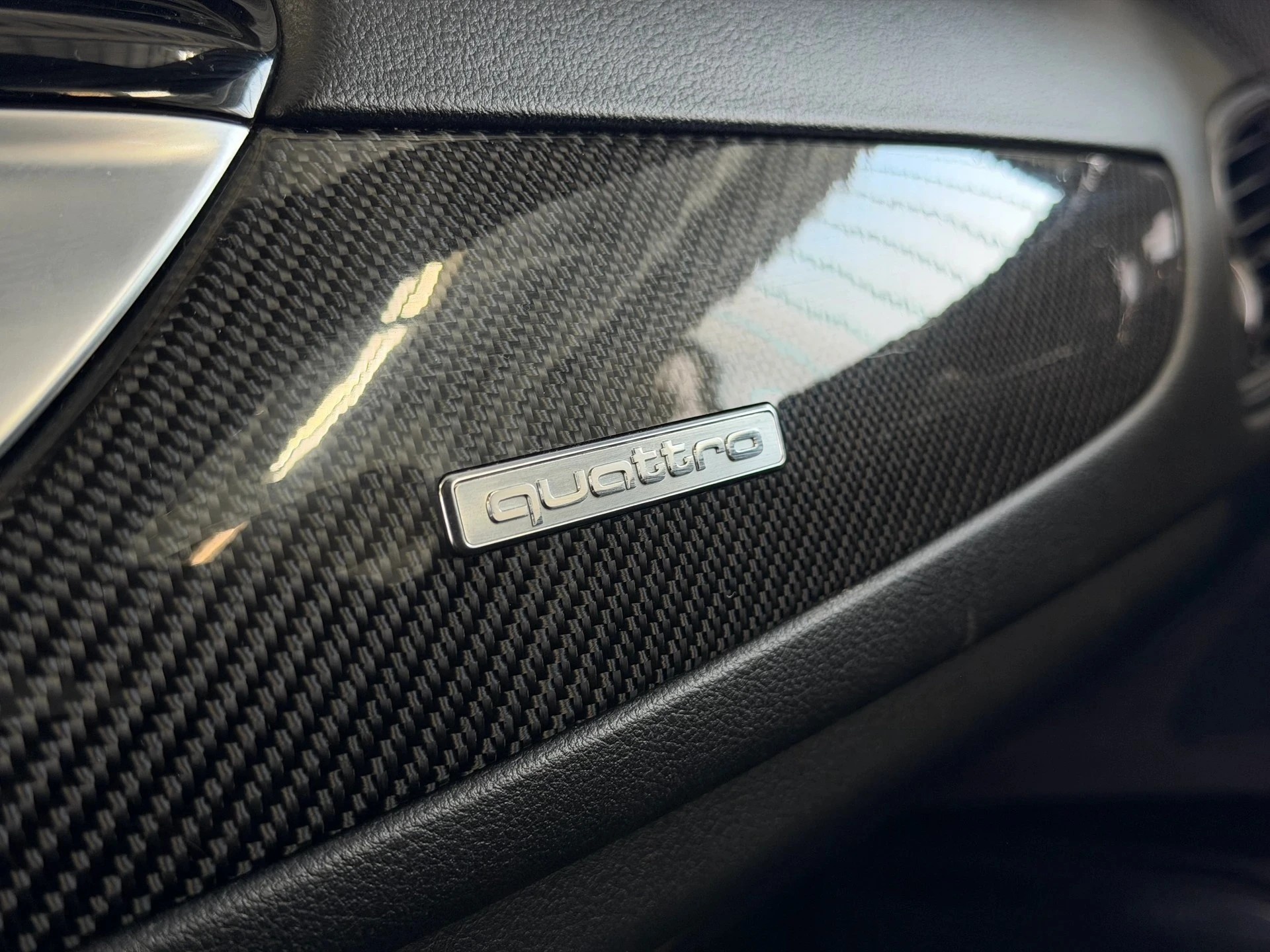 AUDI RS6 Avant 4.0 TFSI V8 performance quattro | ABT-Tuning 706PS | 22'' Räder | Frisch MFK-image-21