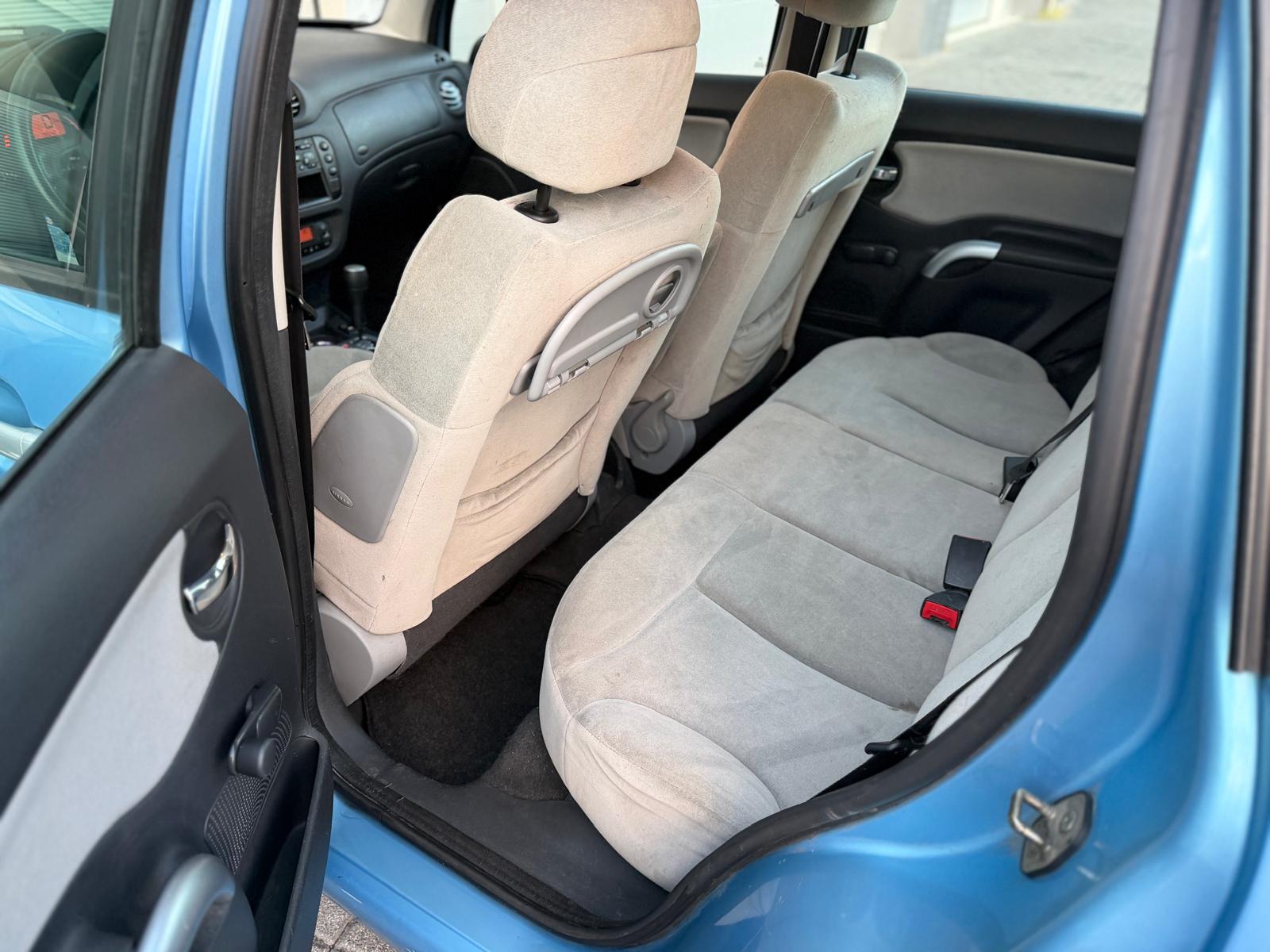 CITROEN C3 1.4i 16V Exclusive Sensodrive-image-14
