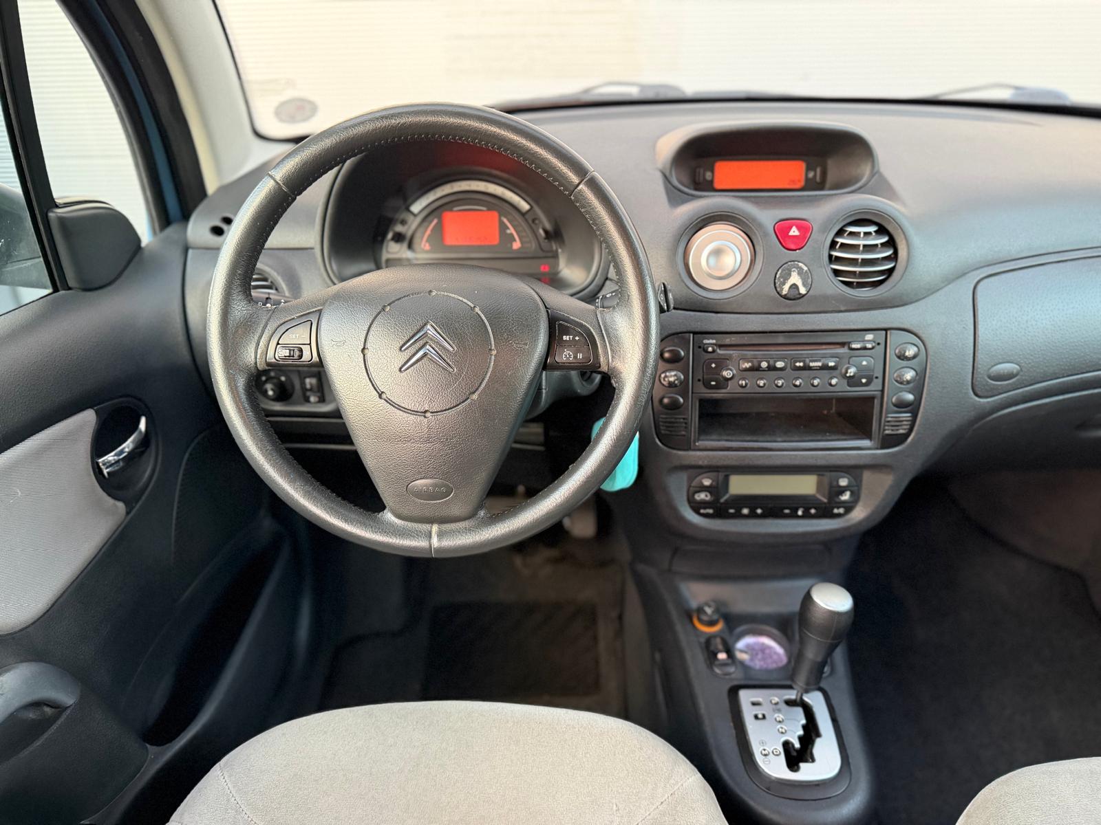 CITROEN C3 1.4i 16V Exclusive Sensodrive-image-9