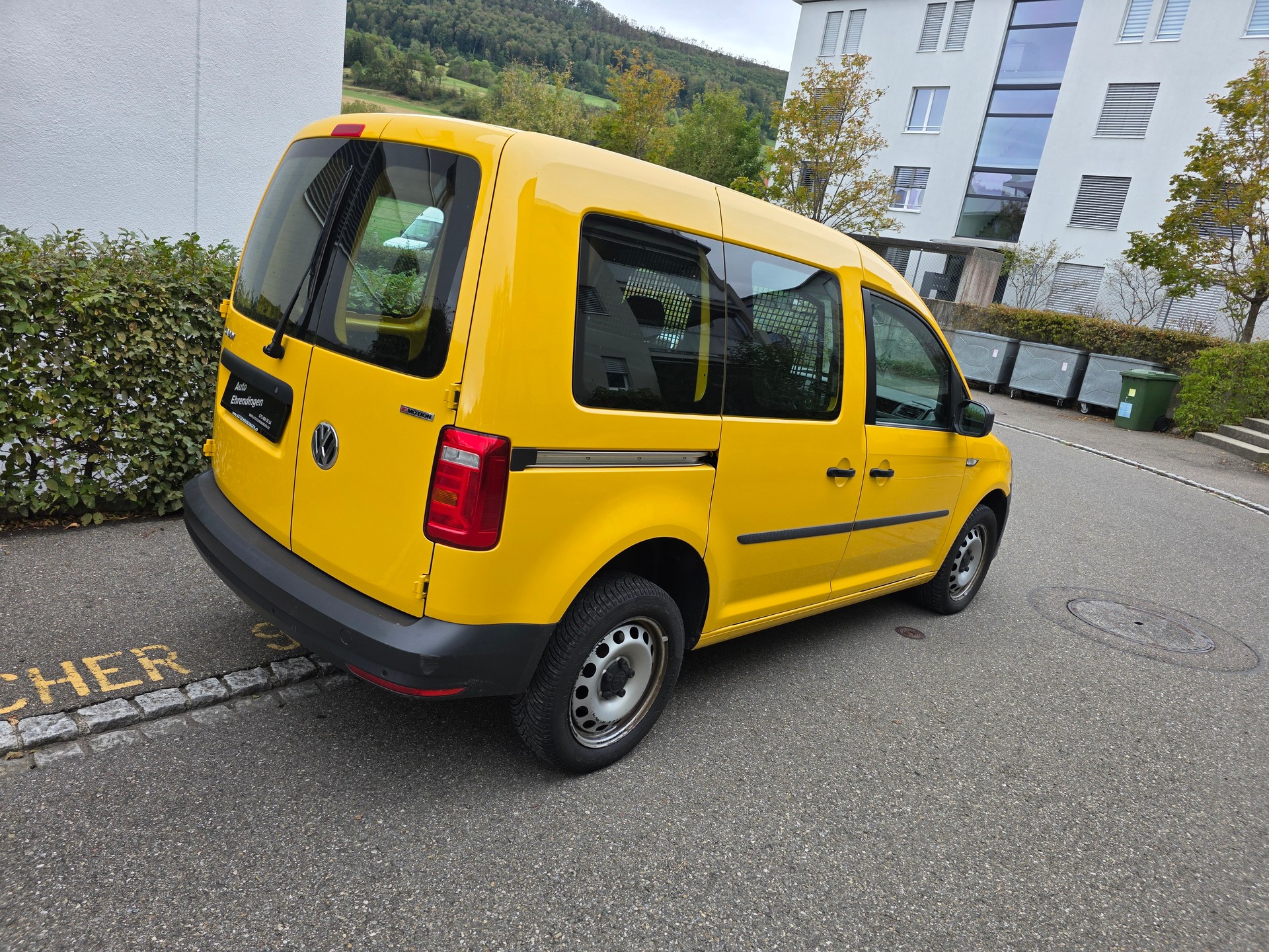 VW Caddy 2.0TDI 4Motion BlueMotion Technology DSG-image-4