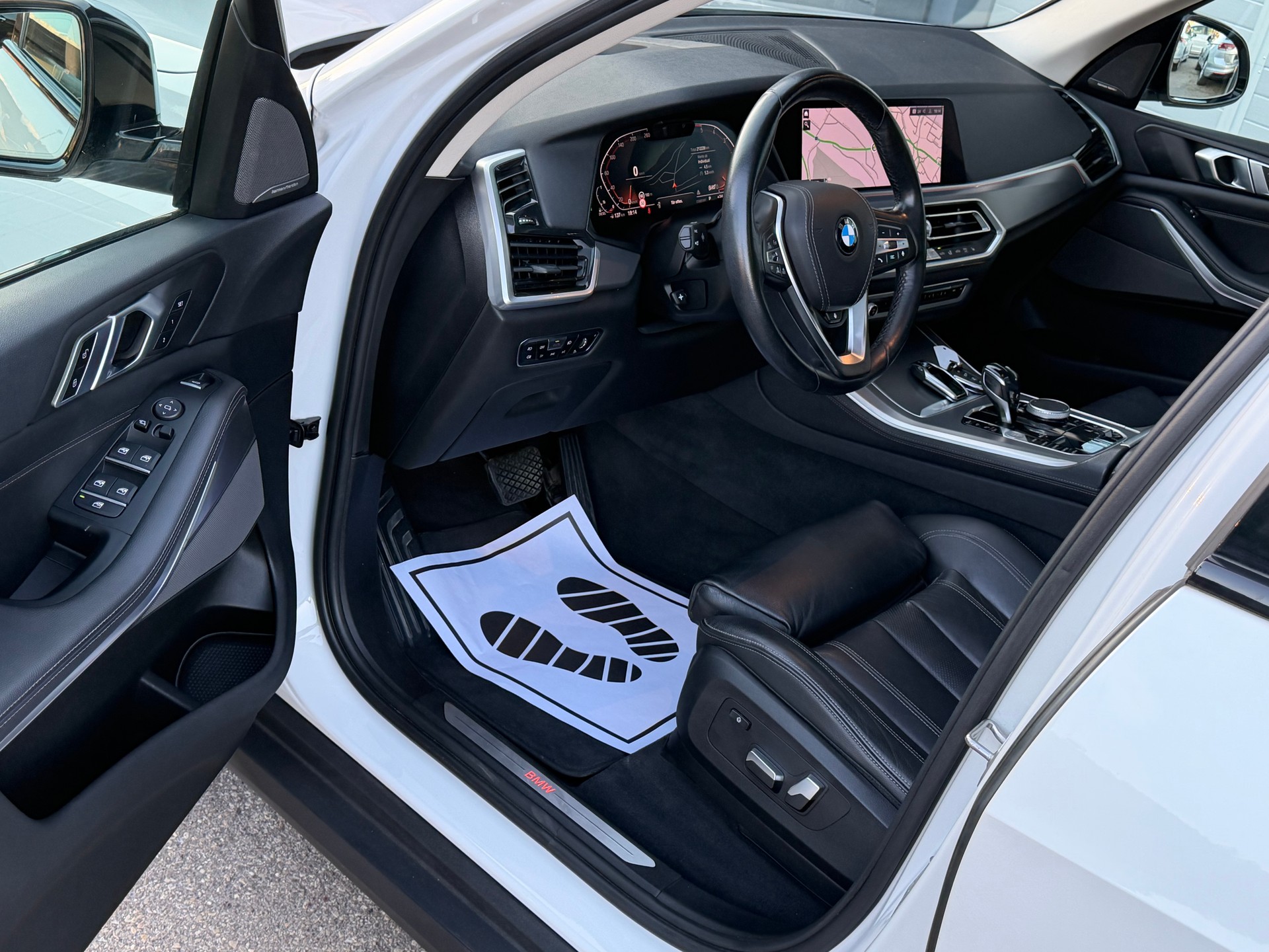 BMW X5 xDrive 30d xLine Steptronic-image-6
