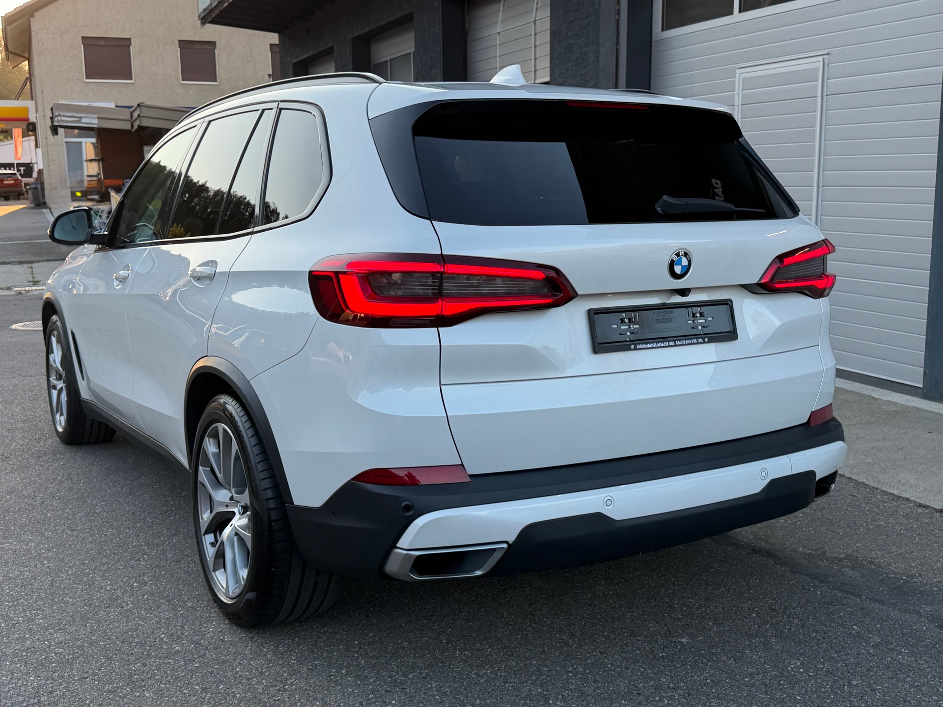 BMW X5 xDrive 30d xLine Steptronic-image-4
