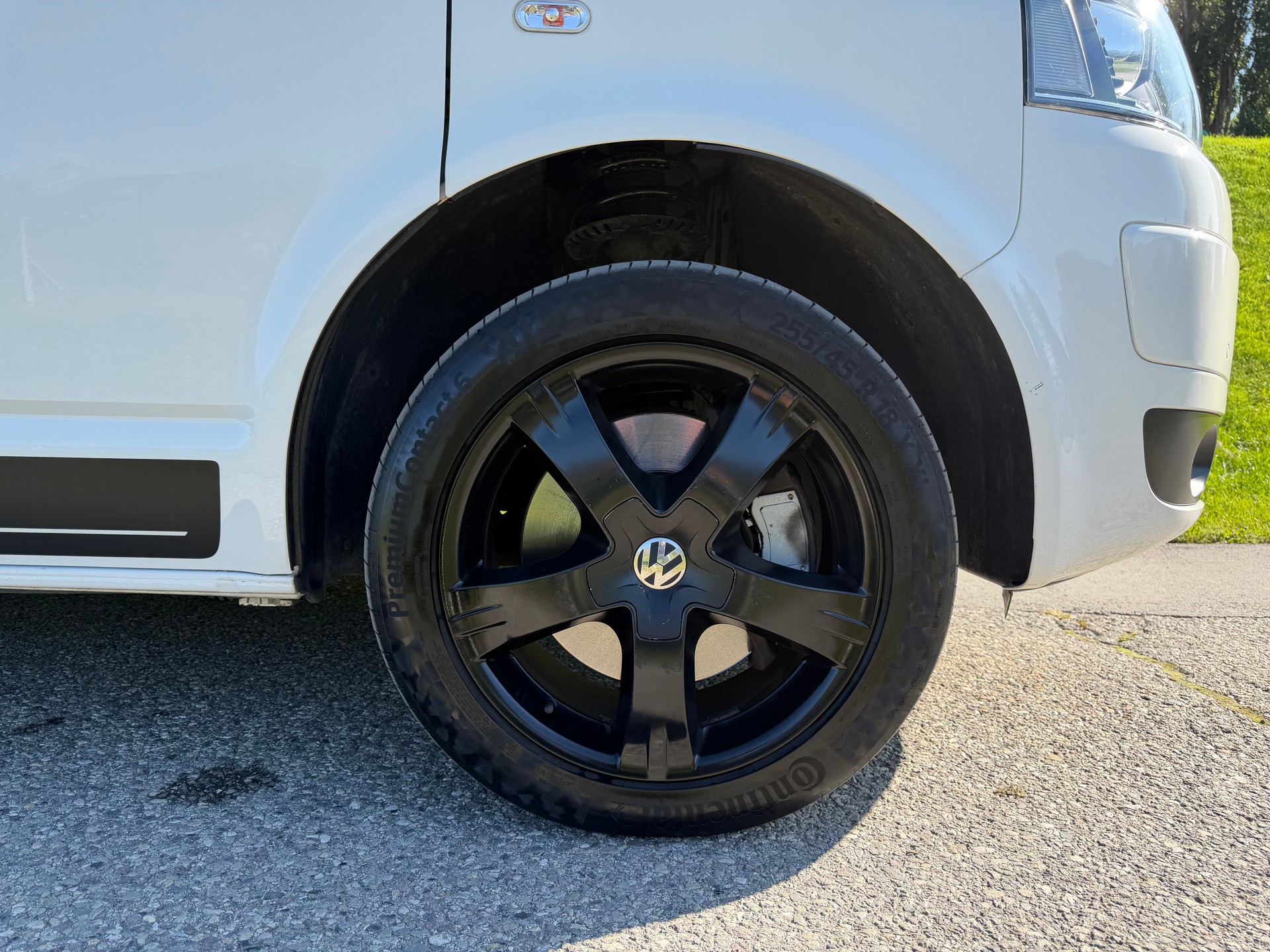 VW T5 California 2.0 Bi-TDI Beach Edition DSG-image-15