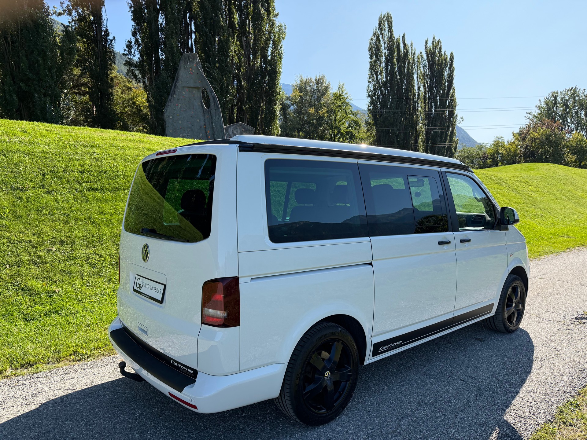 VW T5 California 2.0 Bi-TDI Beach Edition DSG-image-5
