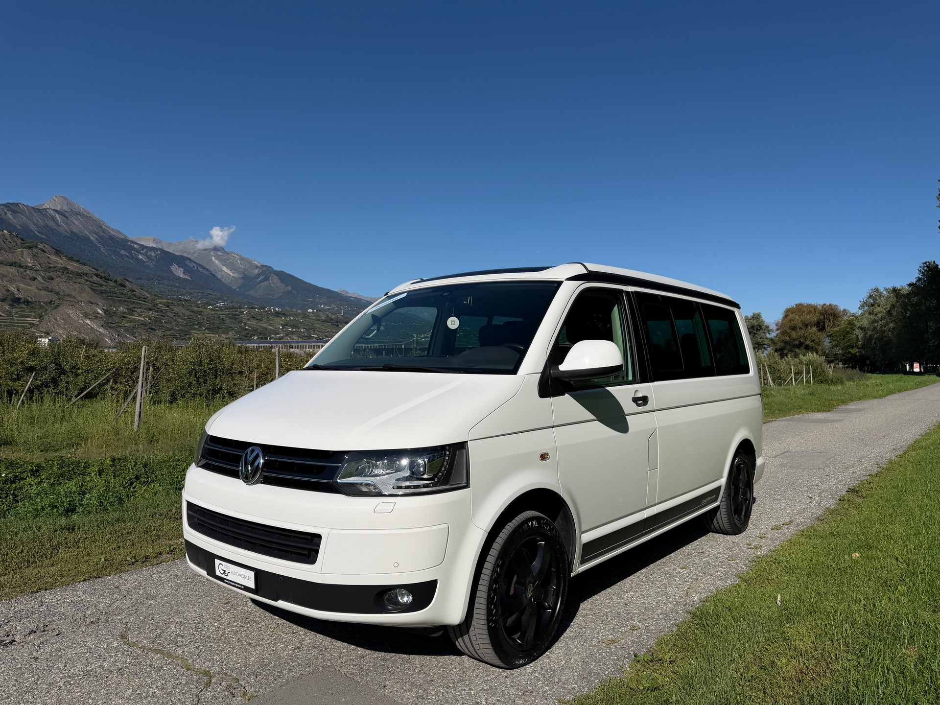 VW T5 California 2.0 Bi-TDI Beach Edition DSG-image-1