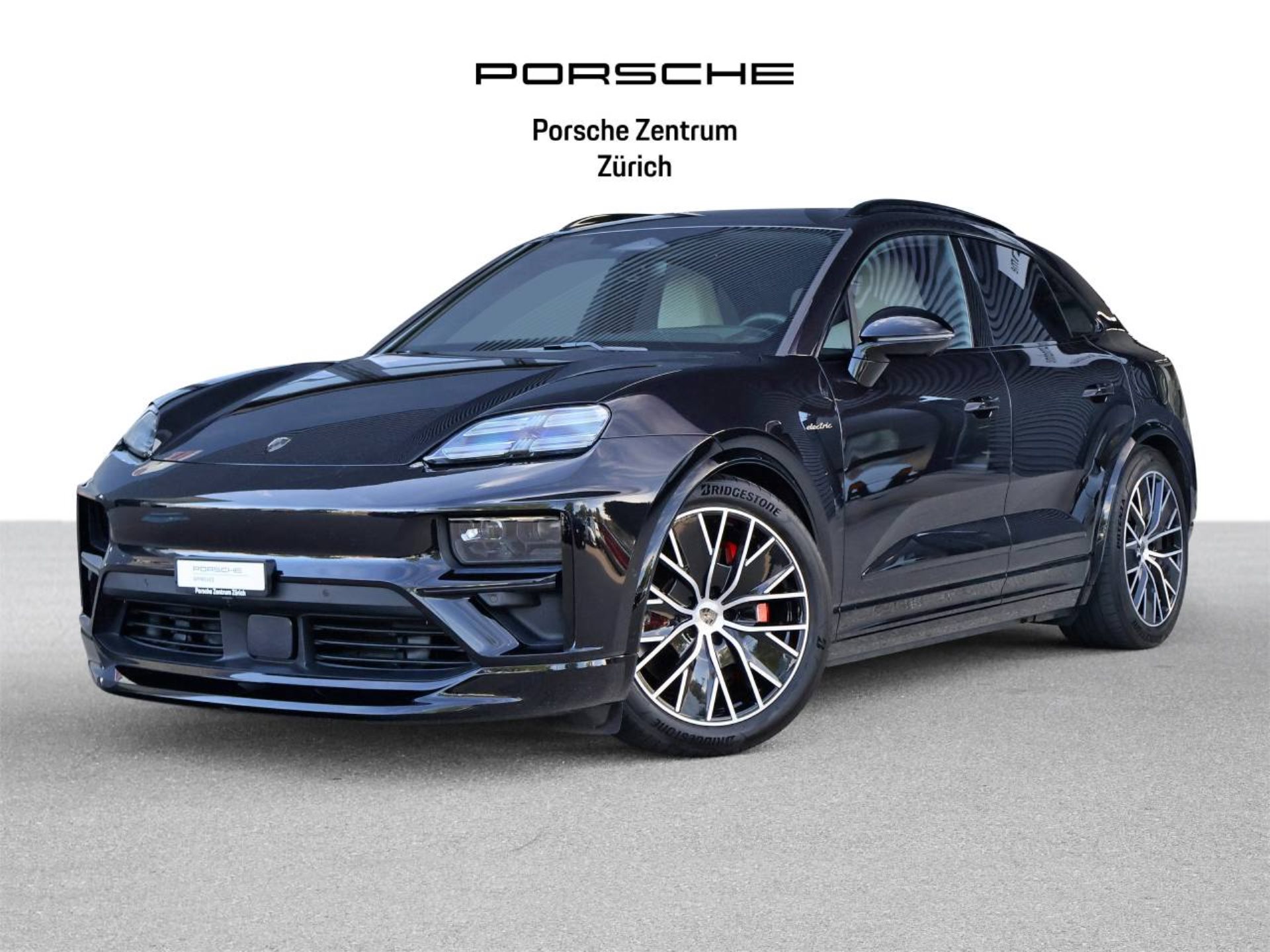 PORSCHE Macan Turbo