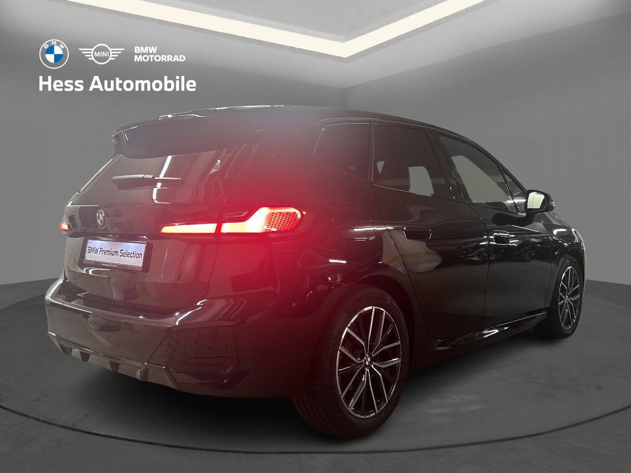 BMW 220i AT M Sport-image-3