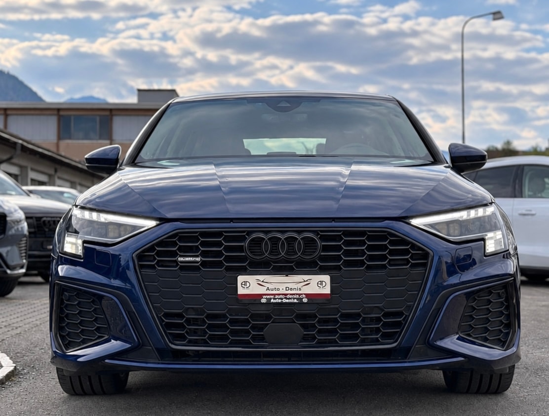 AUDI A3 Sportback 2.0 40 TDI S Line quattro S-Tronic-image-2