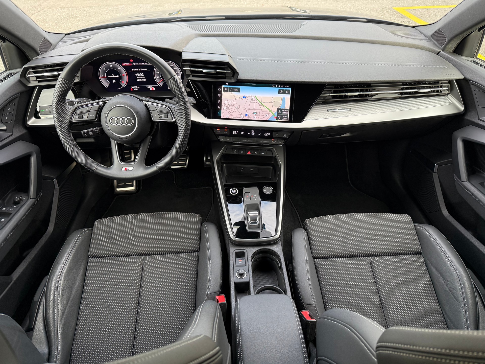 AUDI A3 Sportback 2.0 40 TDI S Line quattro S-Tronic-image-16
