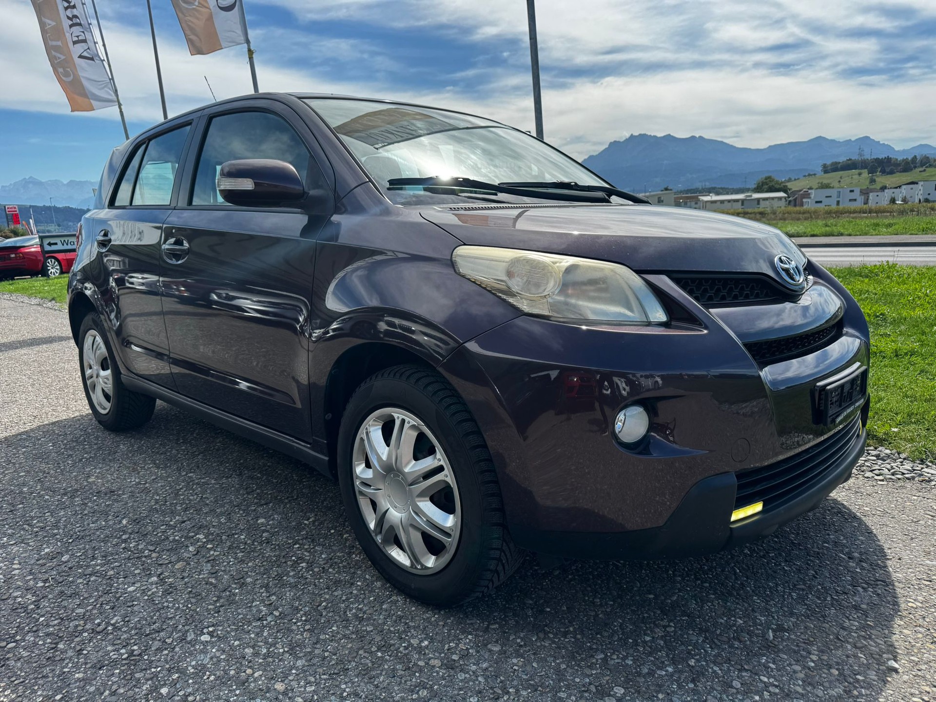 TOYOTA UrbanCruiser 1.4 D-4D Linea Terra 4WD-image-2