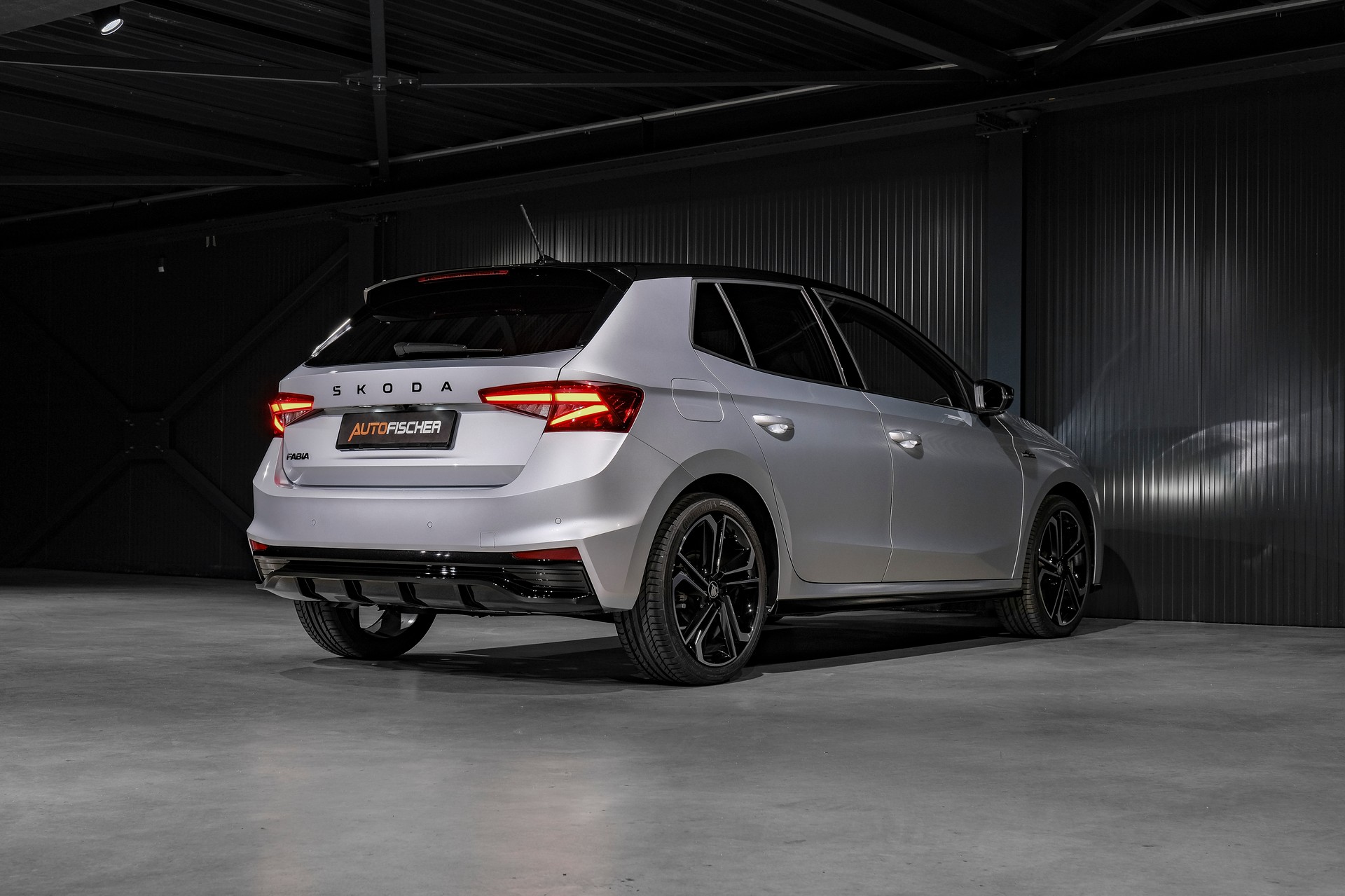 SKODA Fabia 1.5 TSI Monte Carlo DSG-image-6
