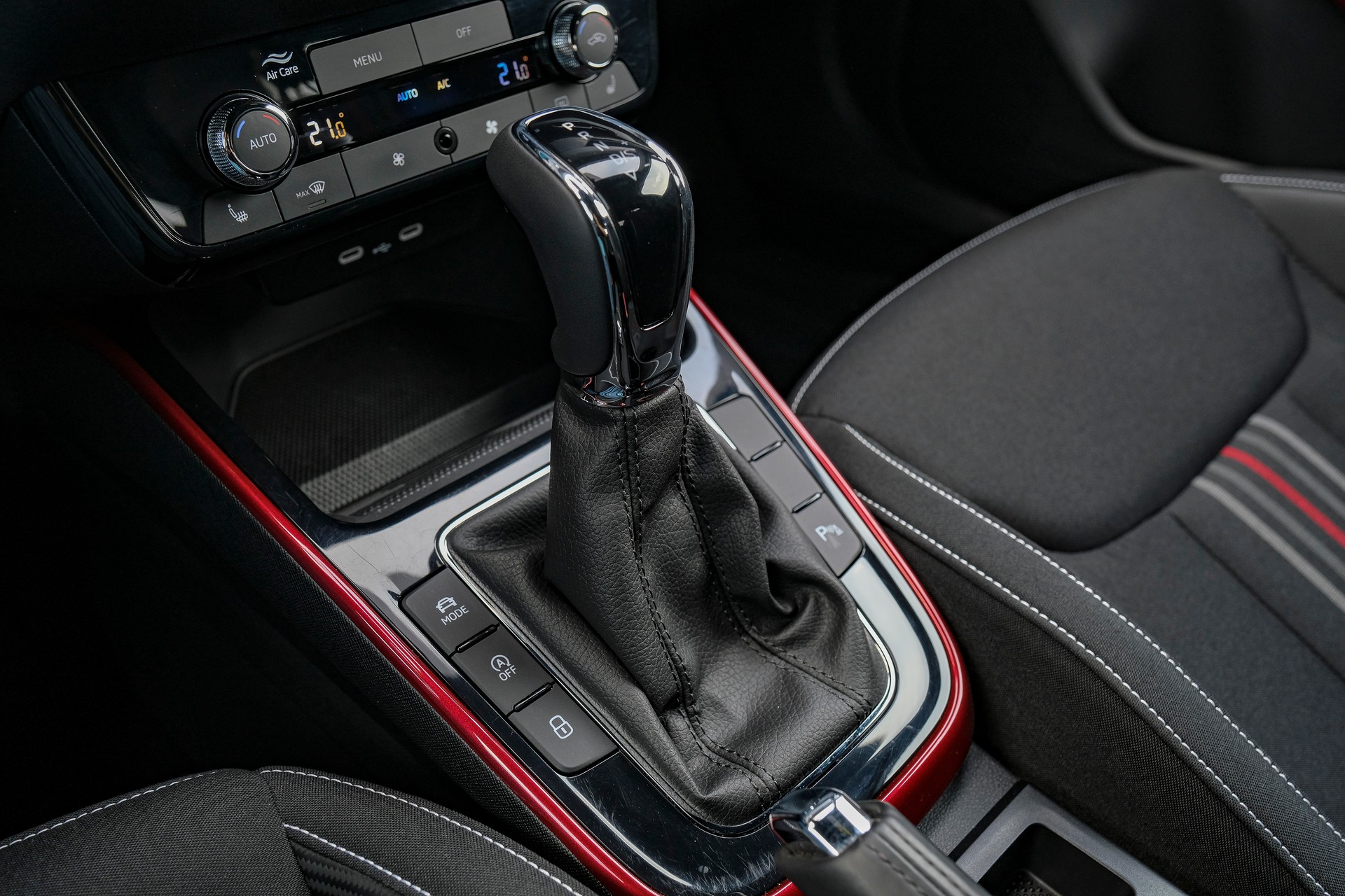SKODA Fabia 1.5 TSI Monte Carlo DSG-image-19