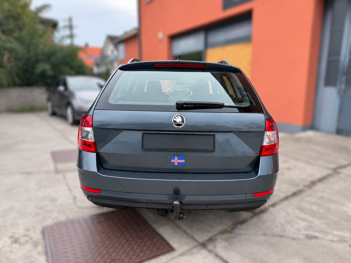 SKODA Octavia Combi 2.0 TDI Clever 4x4-image-3